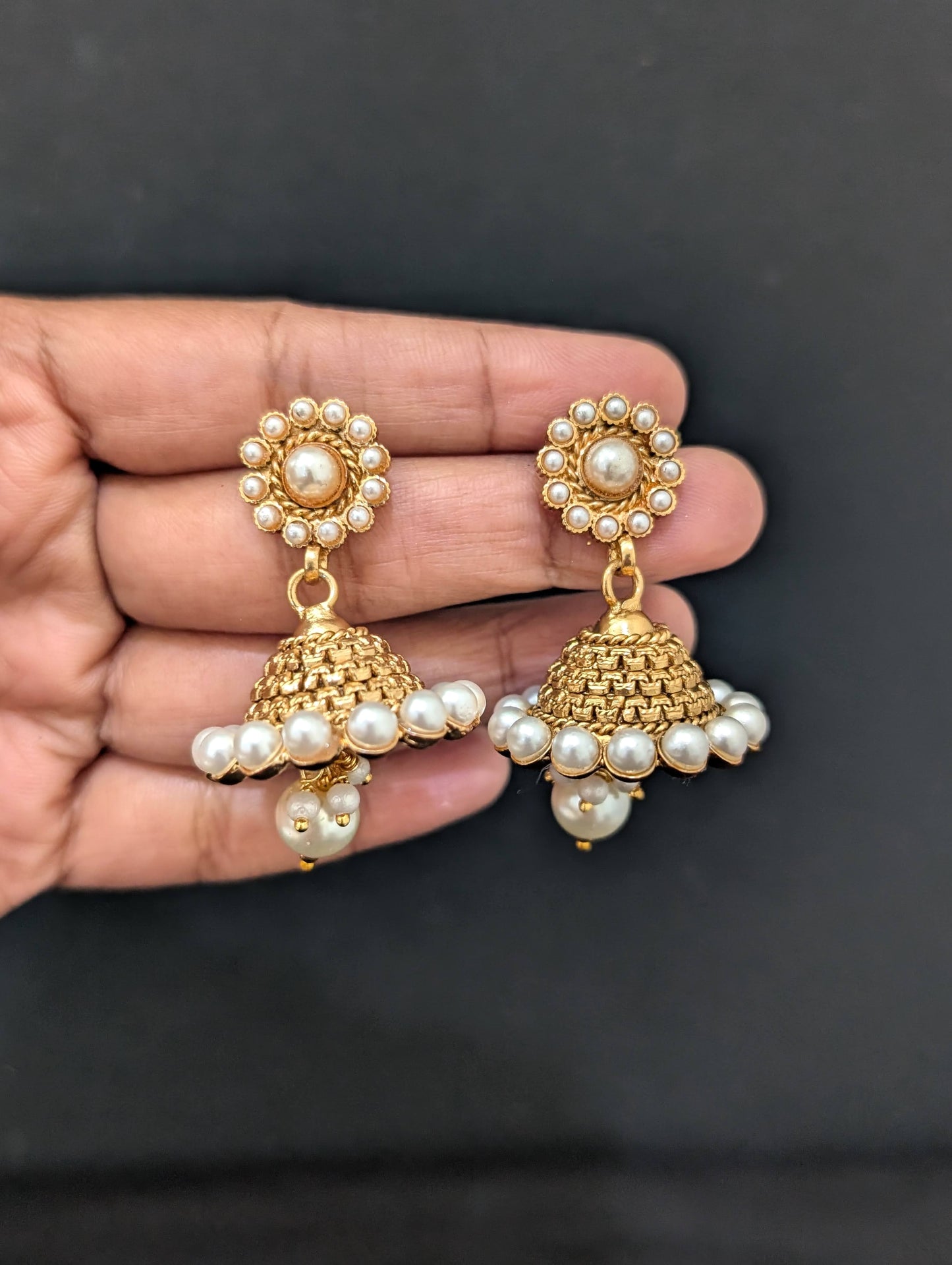Gold plated Pearl surrounded Choker Necklace set
