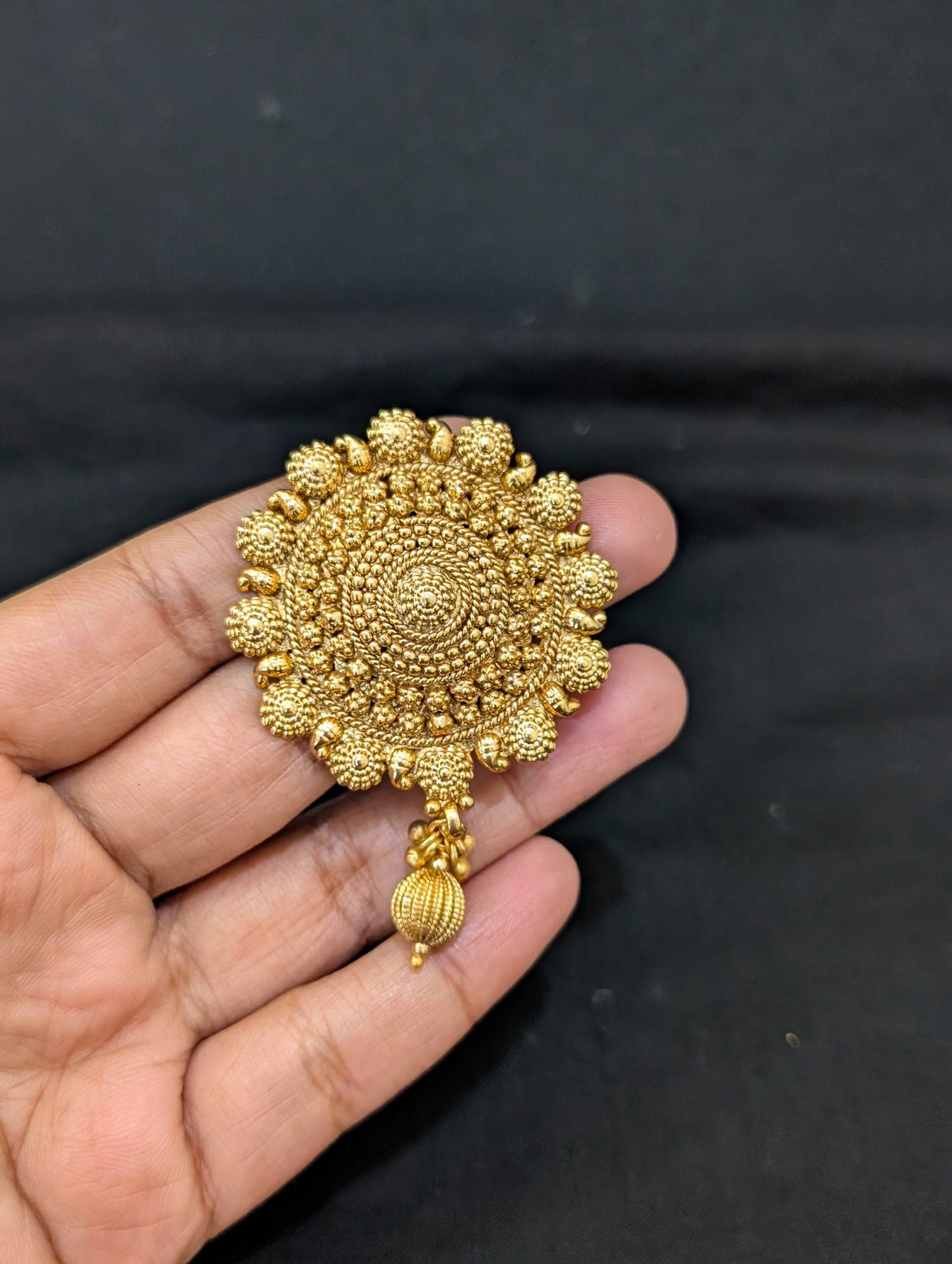 Gold plated Round Clip on Hair Brooch - 4 piece set