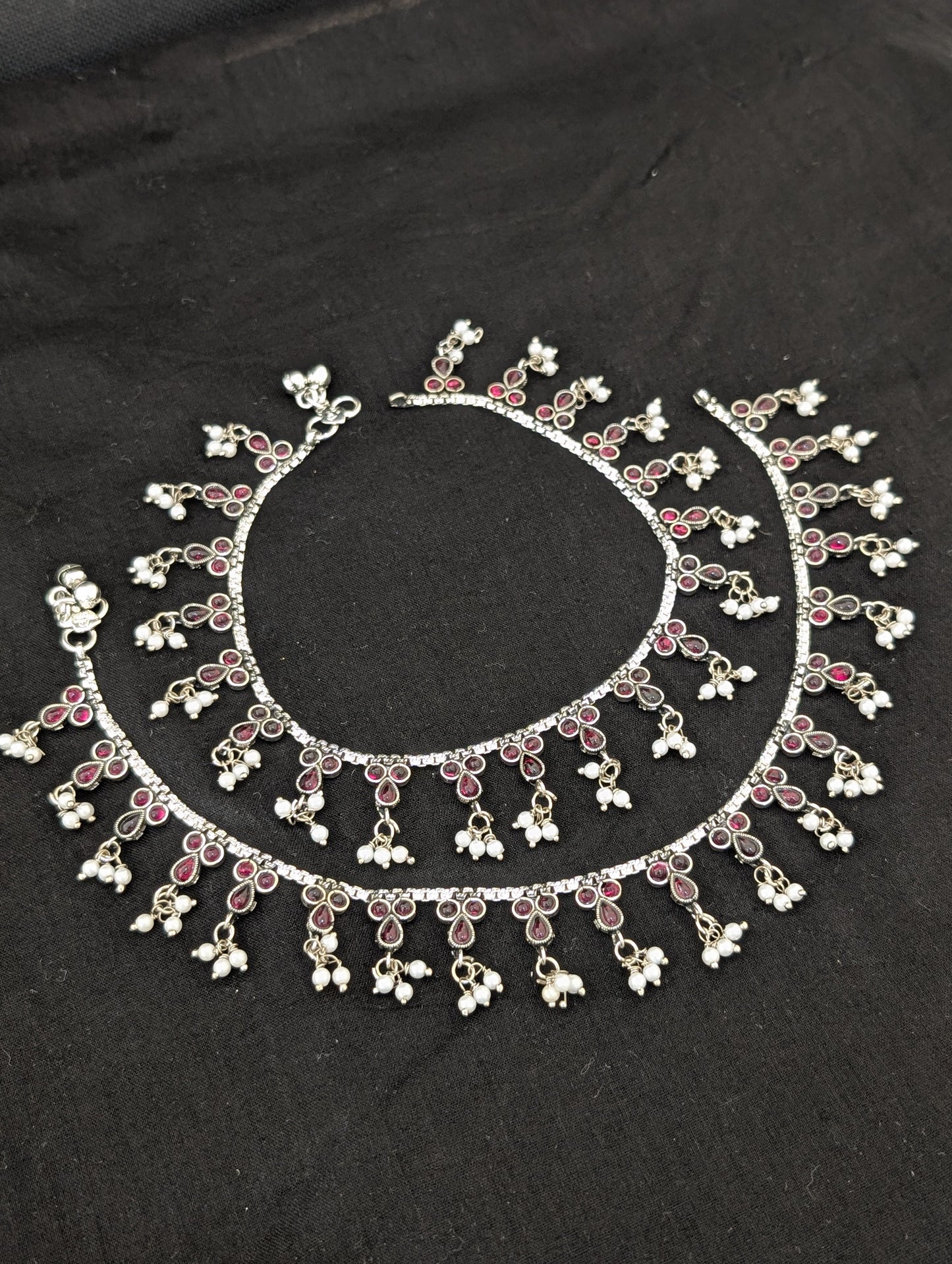 Kemp stone Bright Silver plated Pearl cluster Anklets