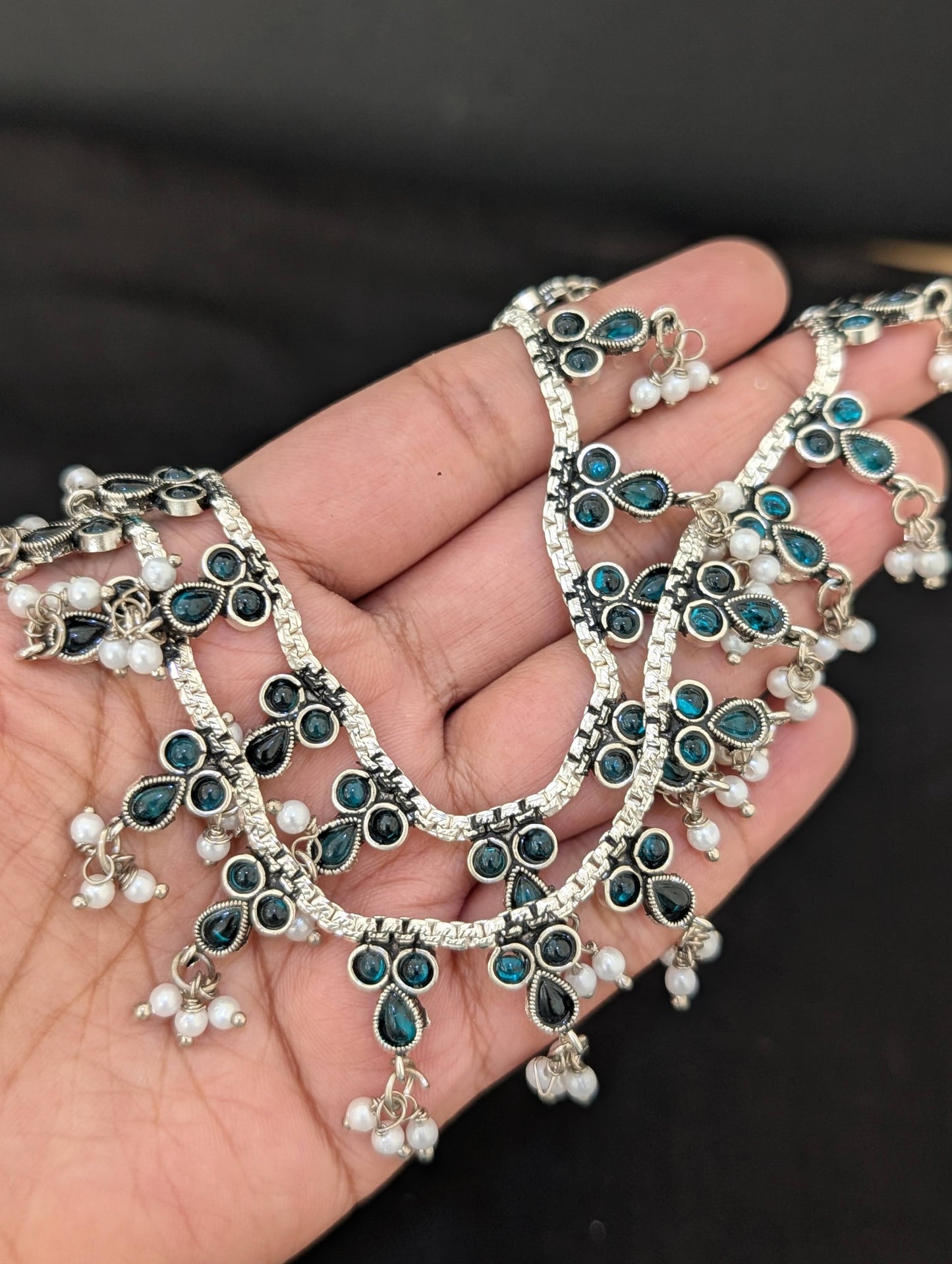 Kemp stone Bright Silver plated Pearl cluster Anklets