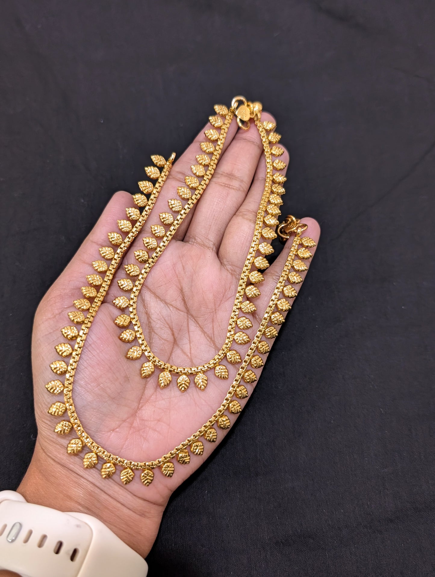 Gold plated leaf spike design Anklets