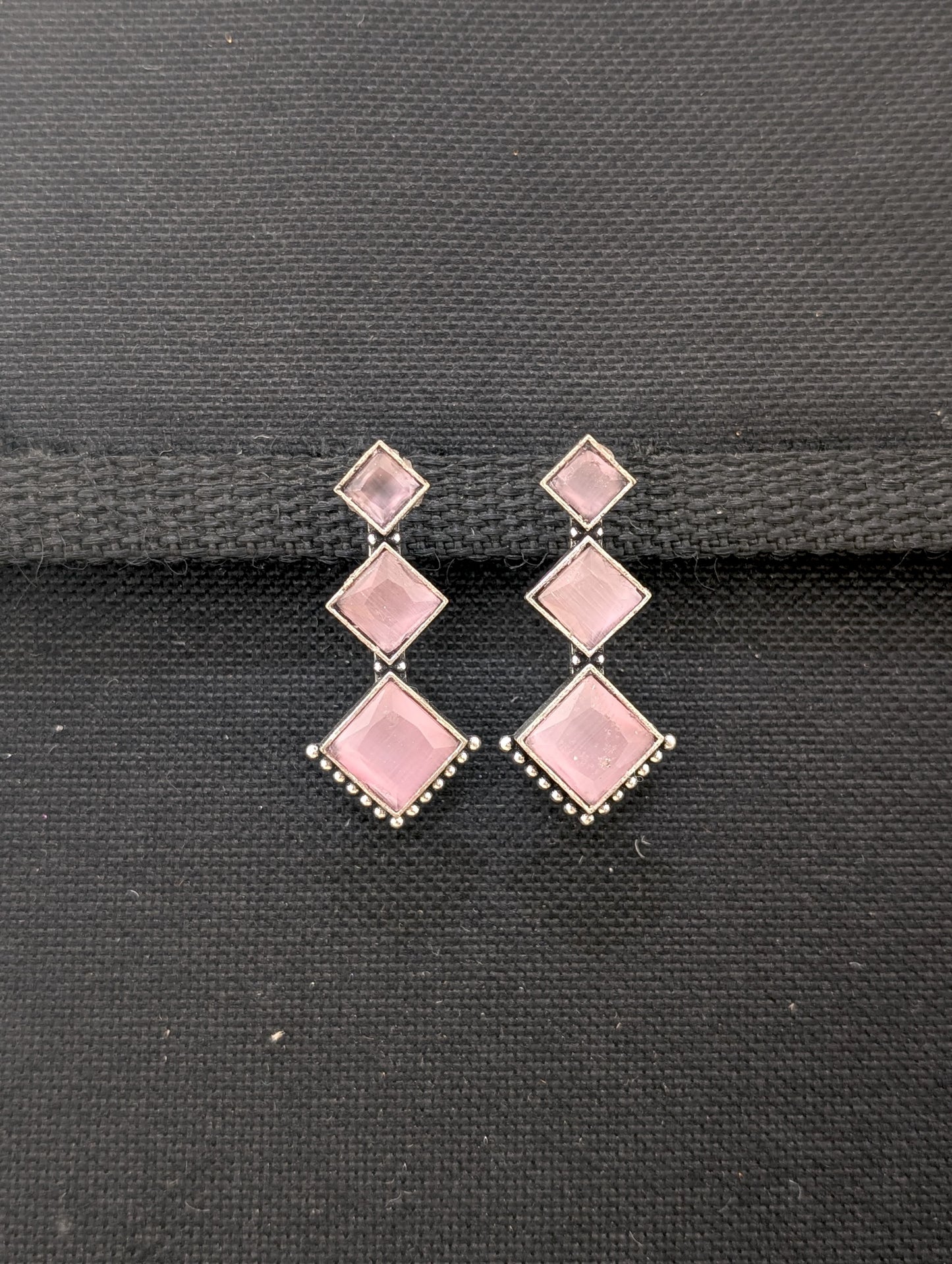 Oxidized silver diamond shape stud earrings