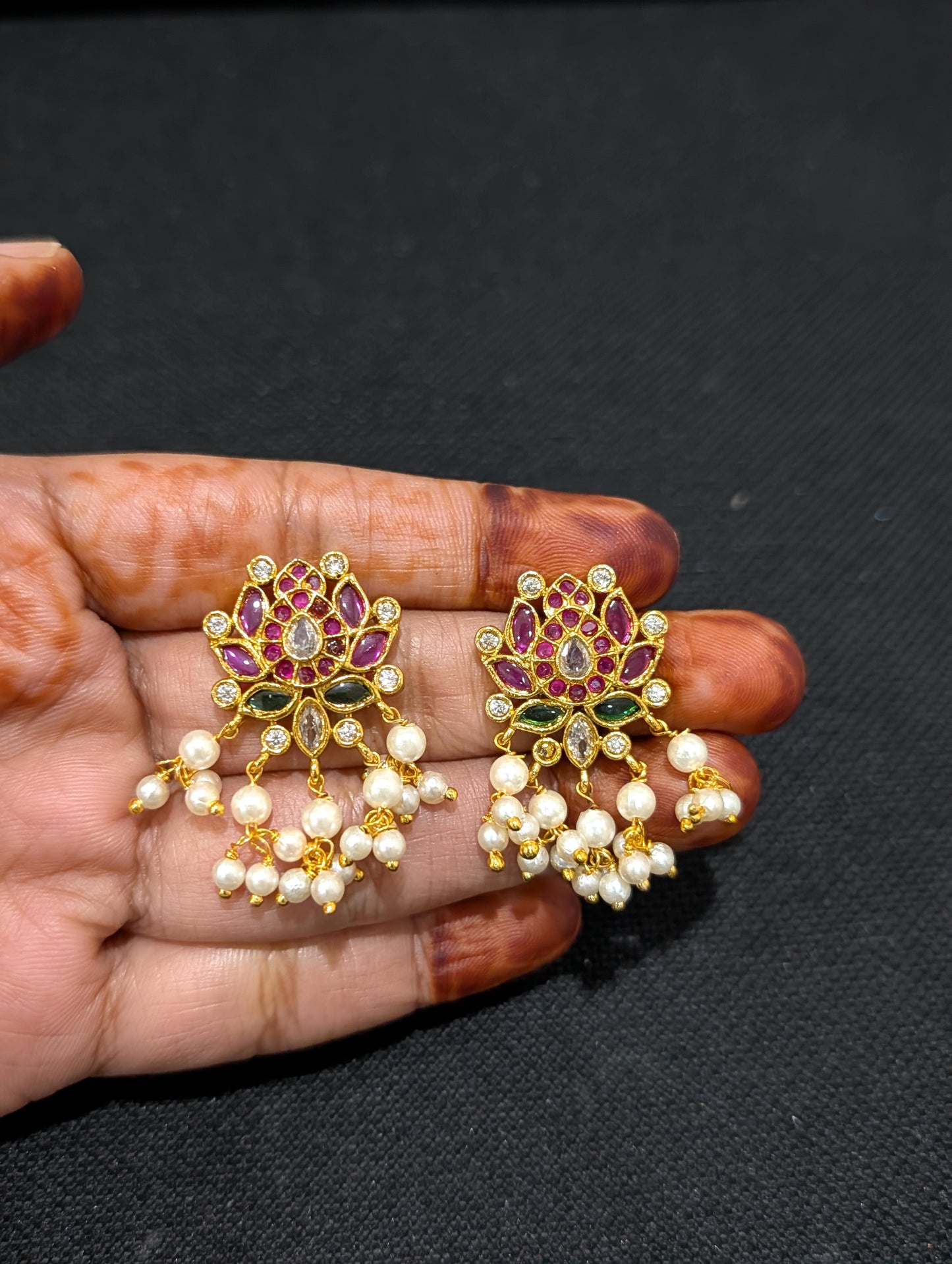 Minimalistic Choker Necklace set - D1