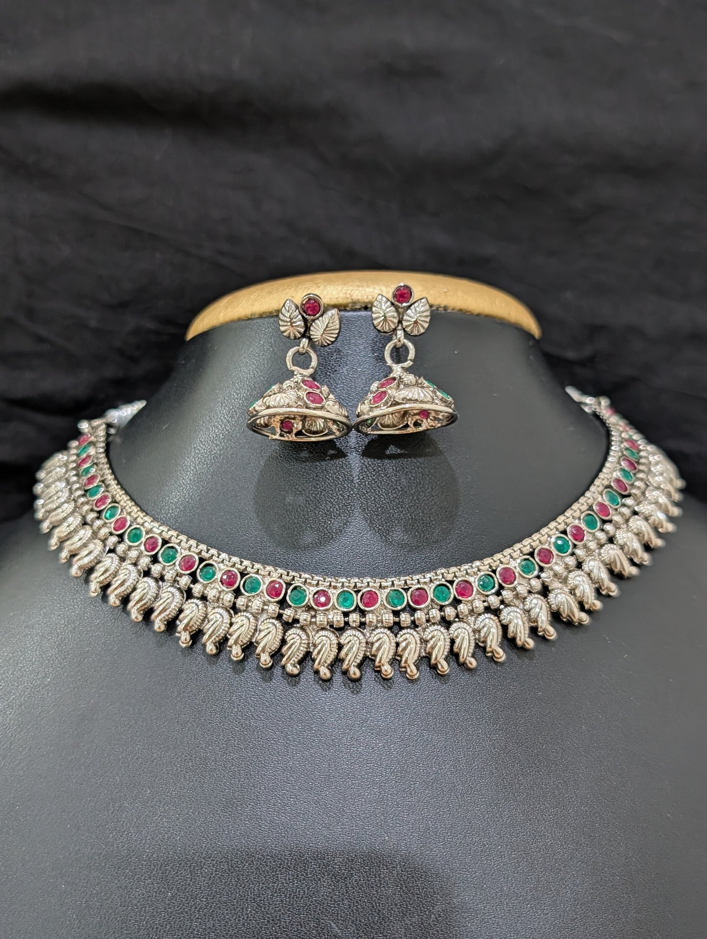 CLEARANCE SALE - Oxidized silver Choker Necklace and Earrings set - Simpliful