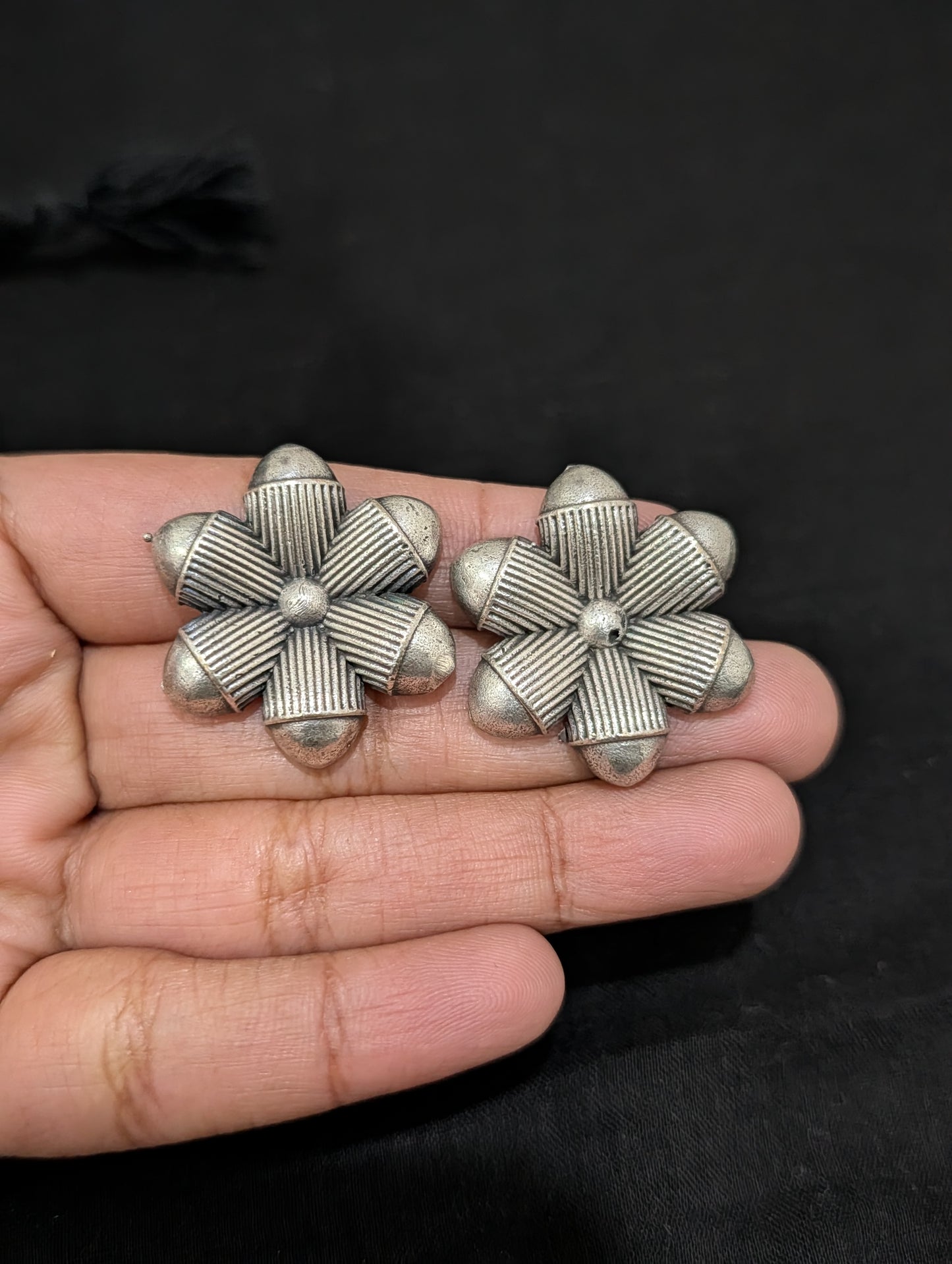 Hasli style German Silver Statement Choker set - D1