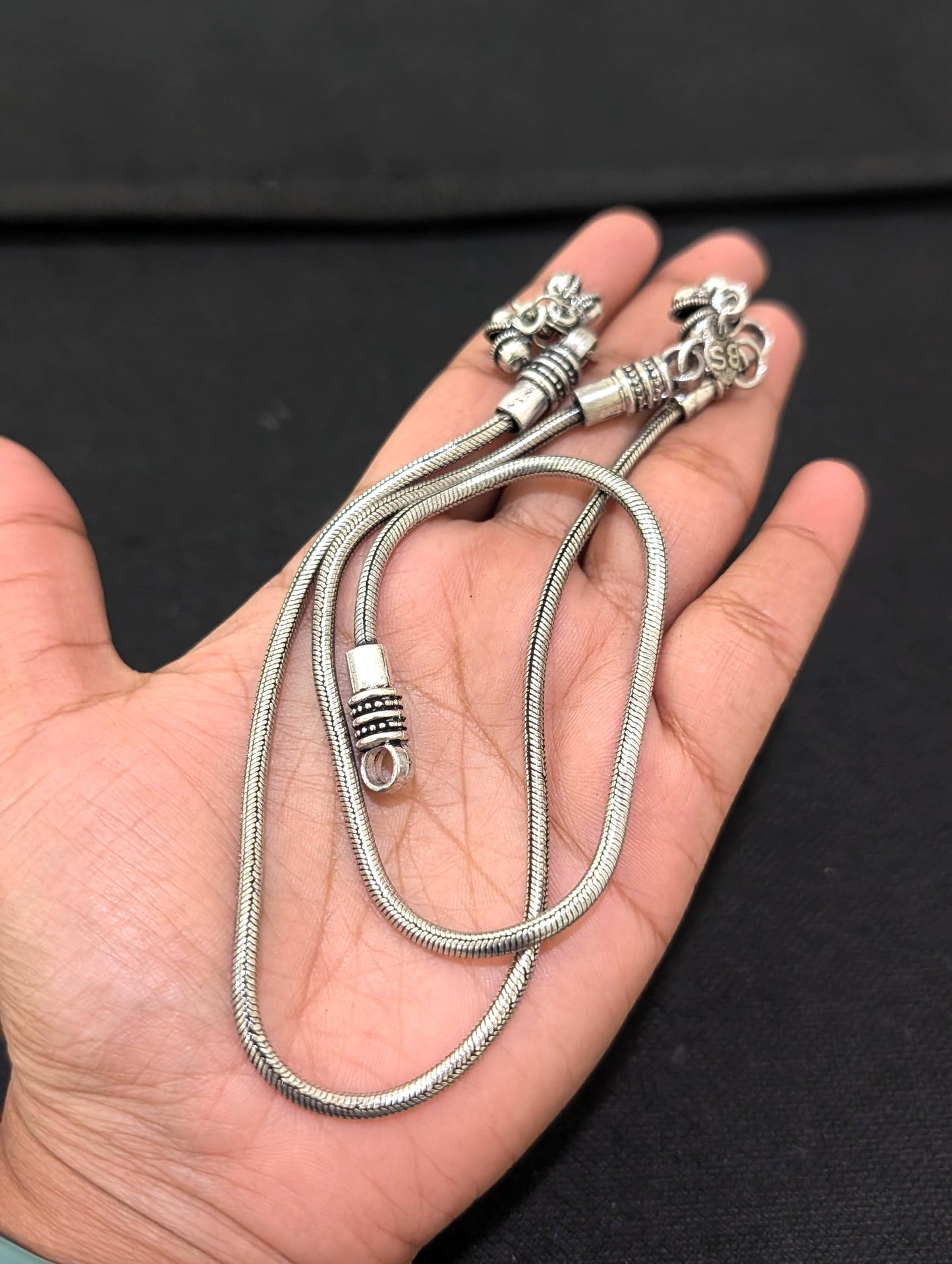 Oxidized Silver simple Anklets - Simpliful