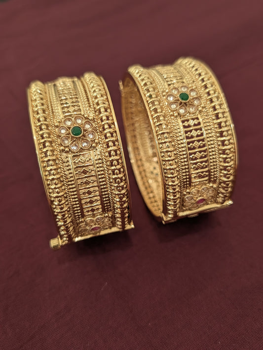 Flower Design Polki Gold plated openable bangles