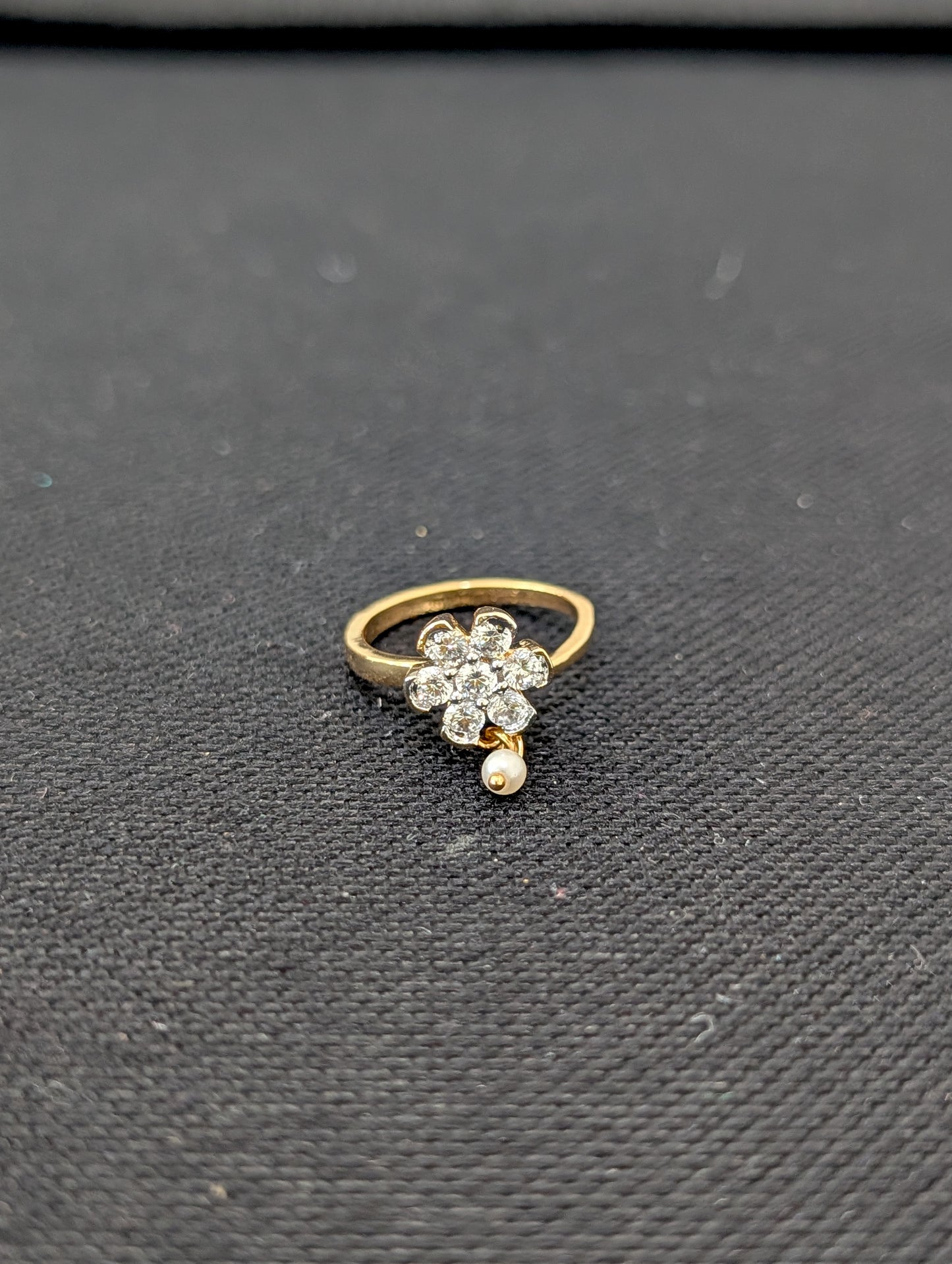 Flower design White CZ Adjustable Finger ring