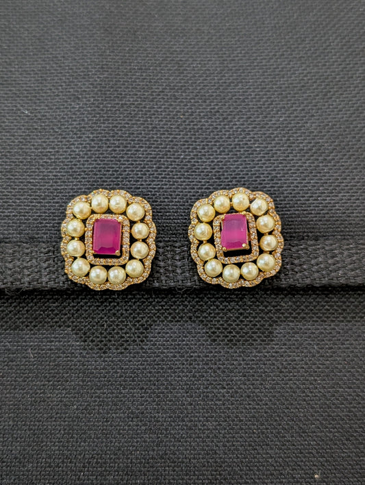 4 colors changing Antique Stud Earrings