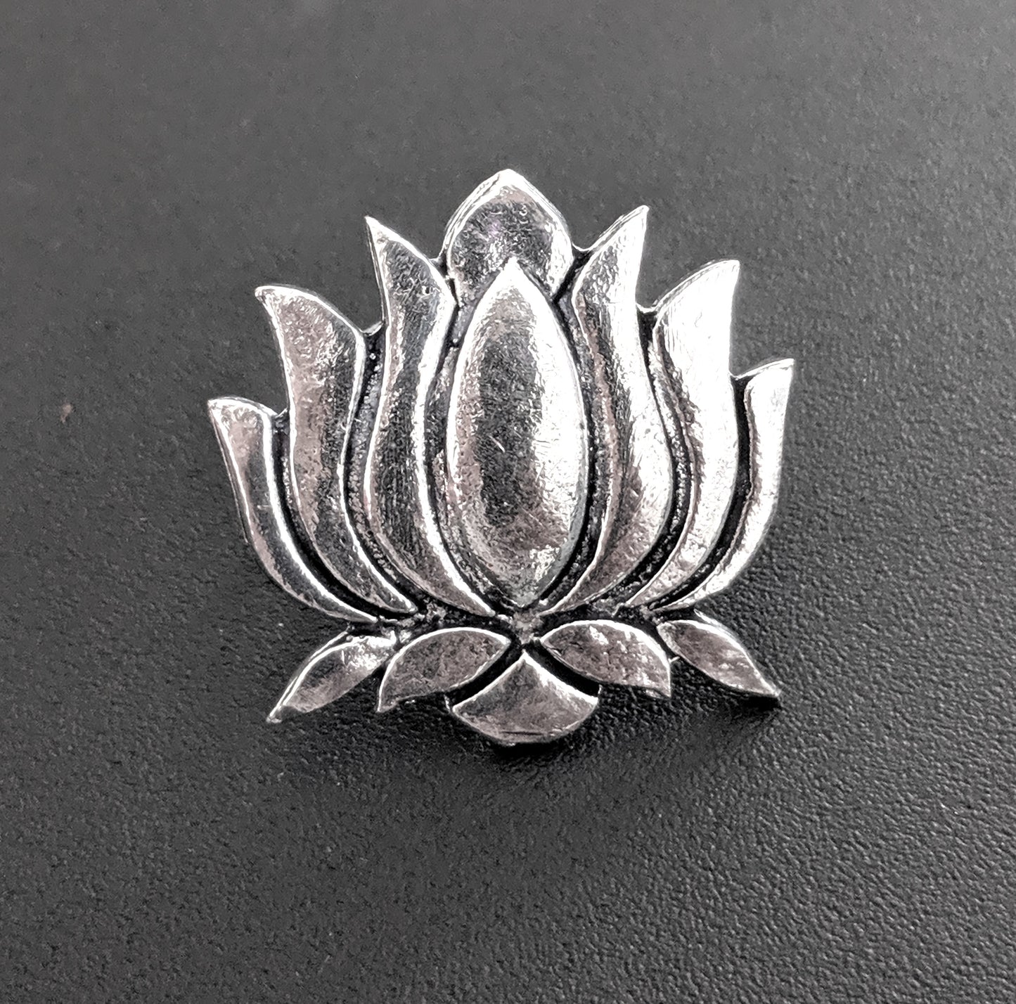 Oxidized XL Lotus flower Adjustable Finger ring - Simpliful