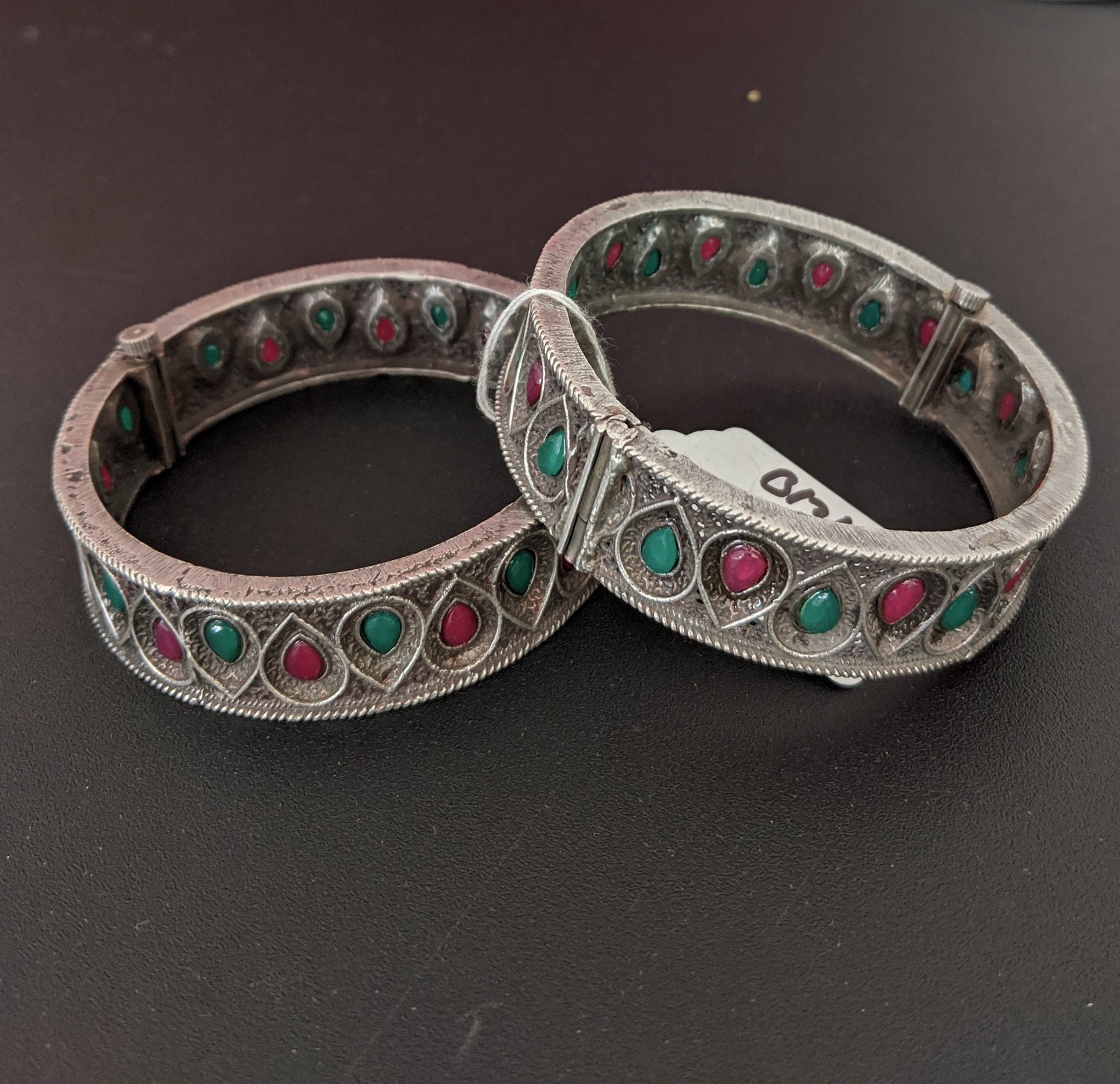 Black gun metal teardrop design broad openable bangles - Simpliful
