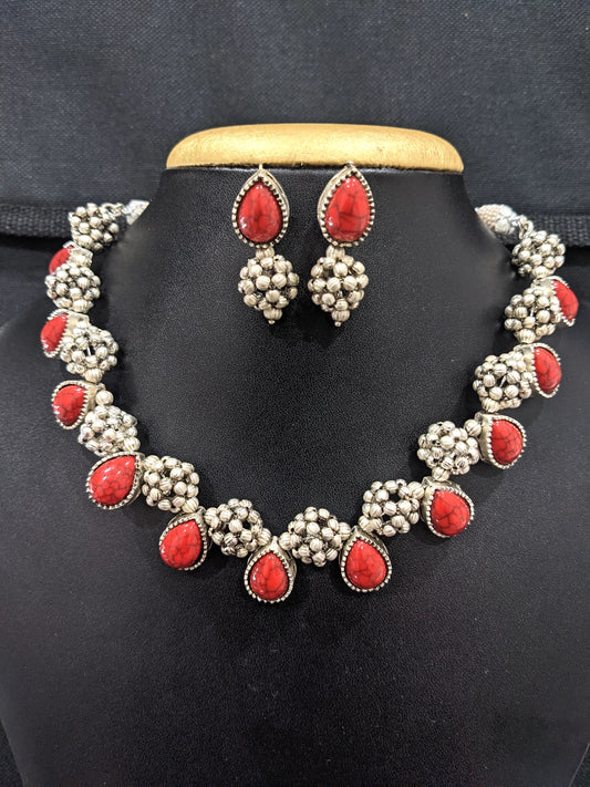 Polki charm silver plated Choker Necklace and Stud Earrings set