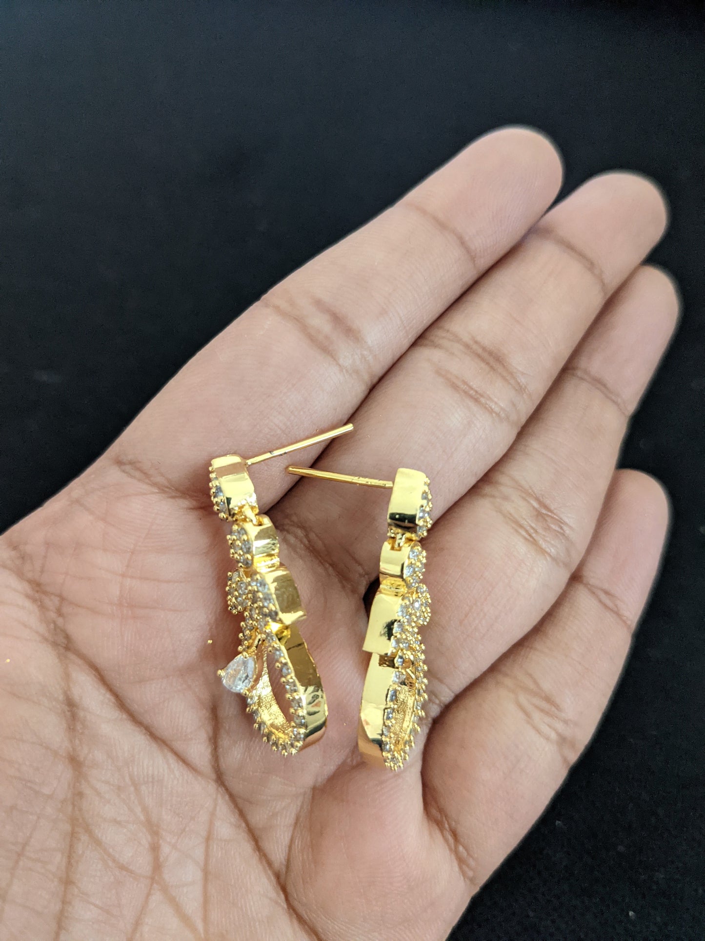 Mango design CZ choker necklace and earrings set