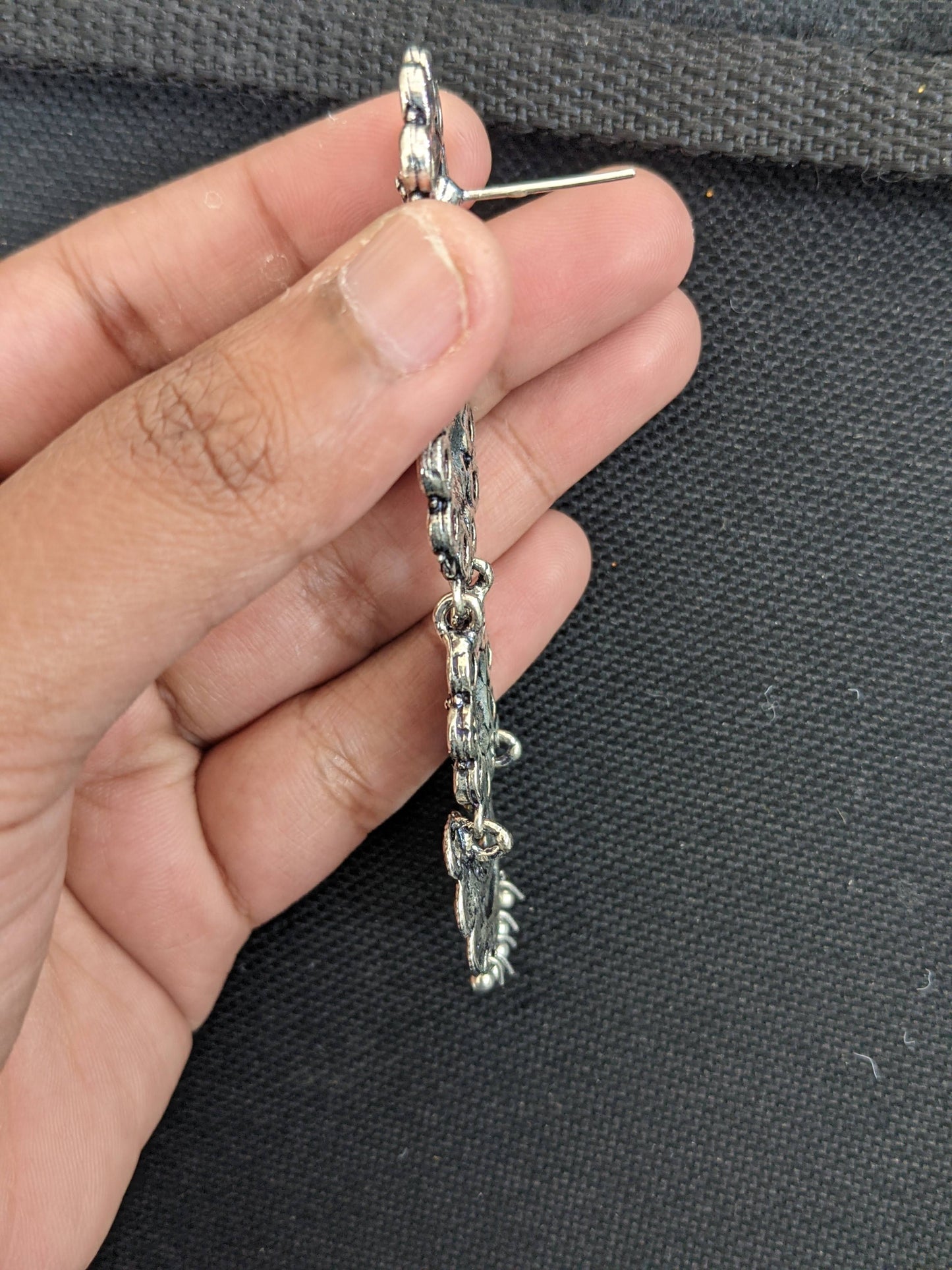 Triple flower linked arc design oxidized Dangle earrings