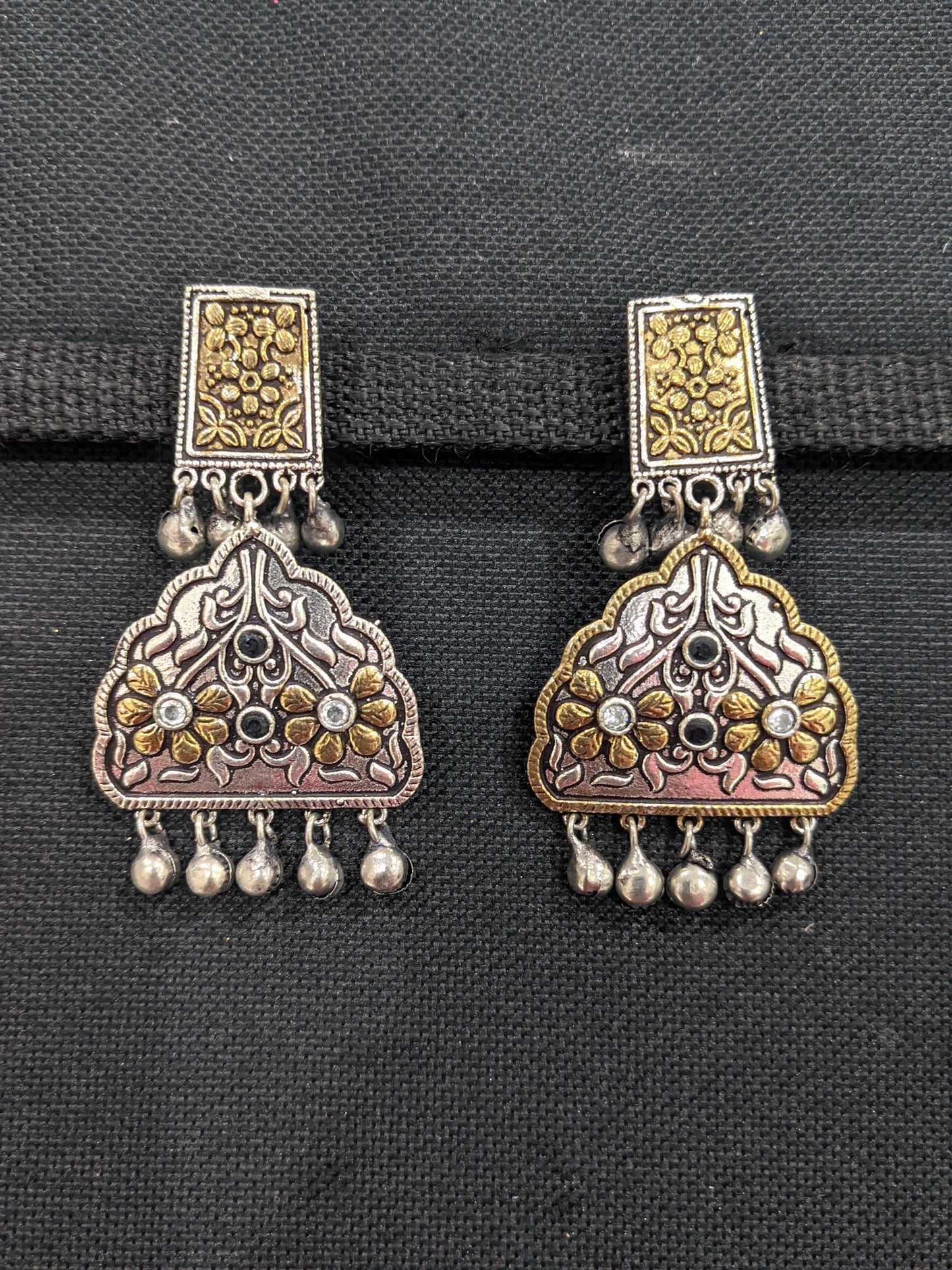 Dual tone curvy triangle design ghunghru bead hanging earring - Simpliful