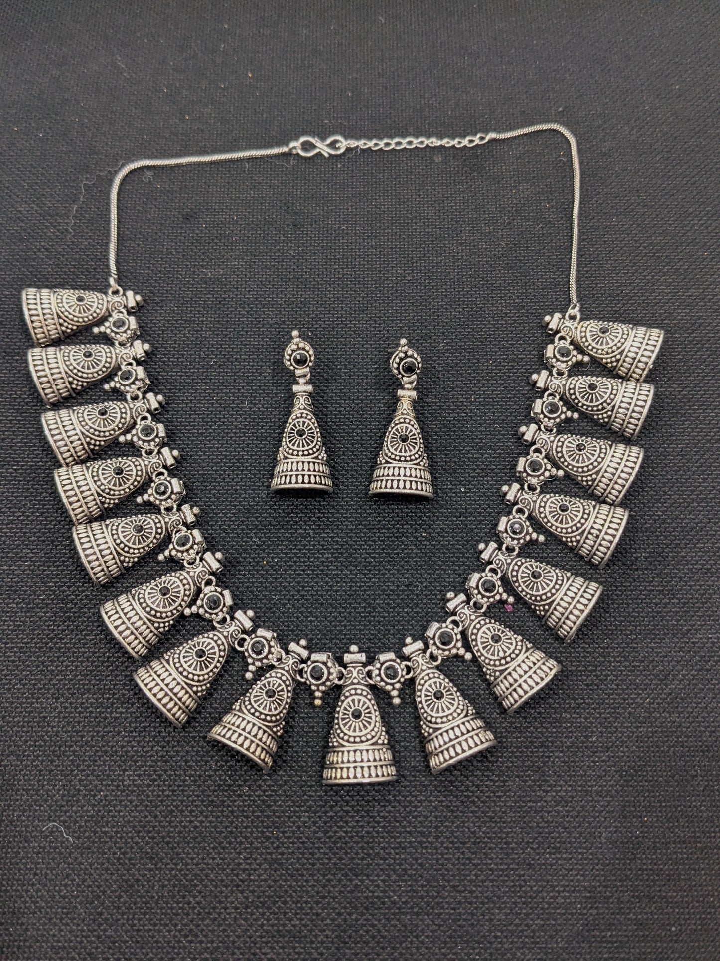 CLEARANCE SALE / Oxidized silver Choker Necklace and Earrings set