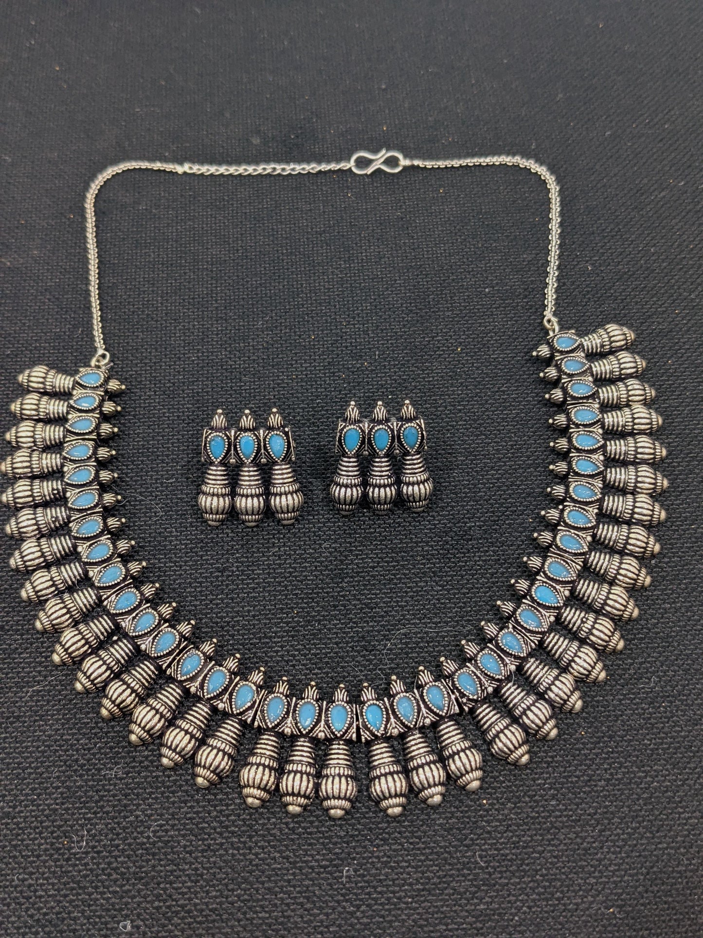 CLEARANCE SALE / Oxidized silver Choker Necklace and Earrings set