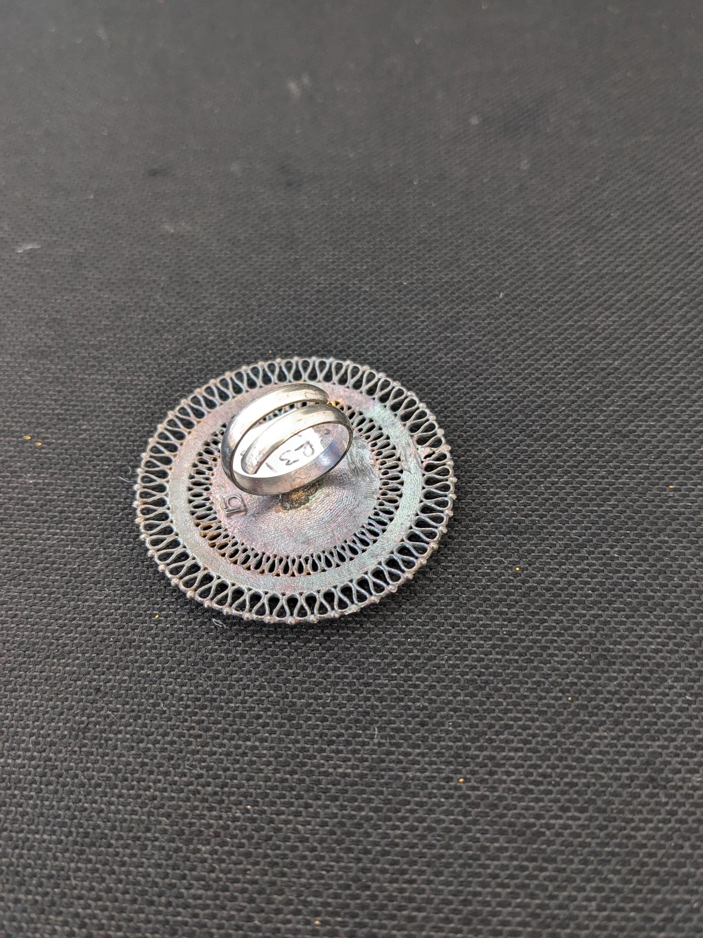 Dual tone XL size filigree design german silver adjustable finger ring - Simpliful