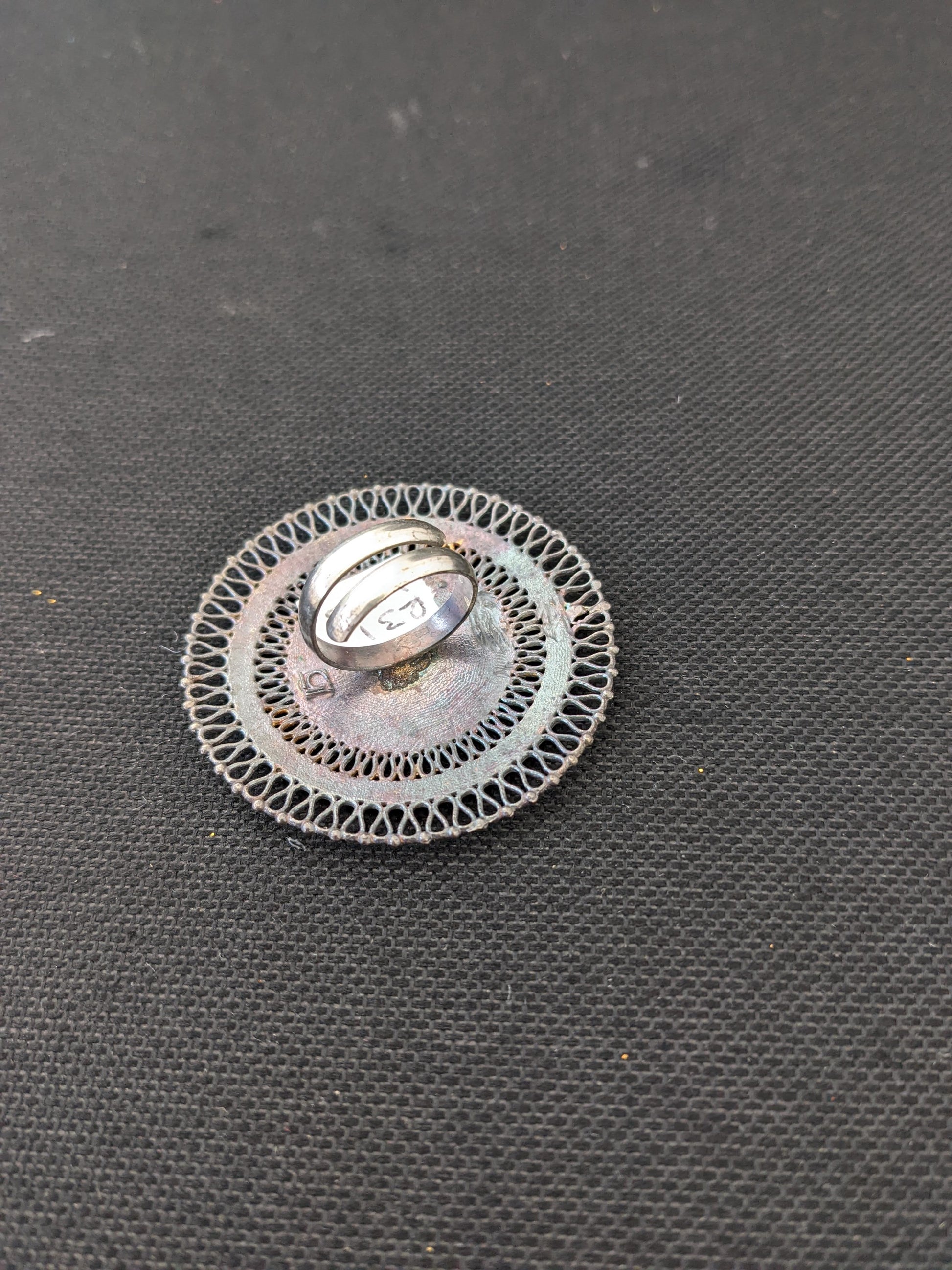 Dual tone XL size filigree design german silver adjustable finger ring - Simpliful