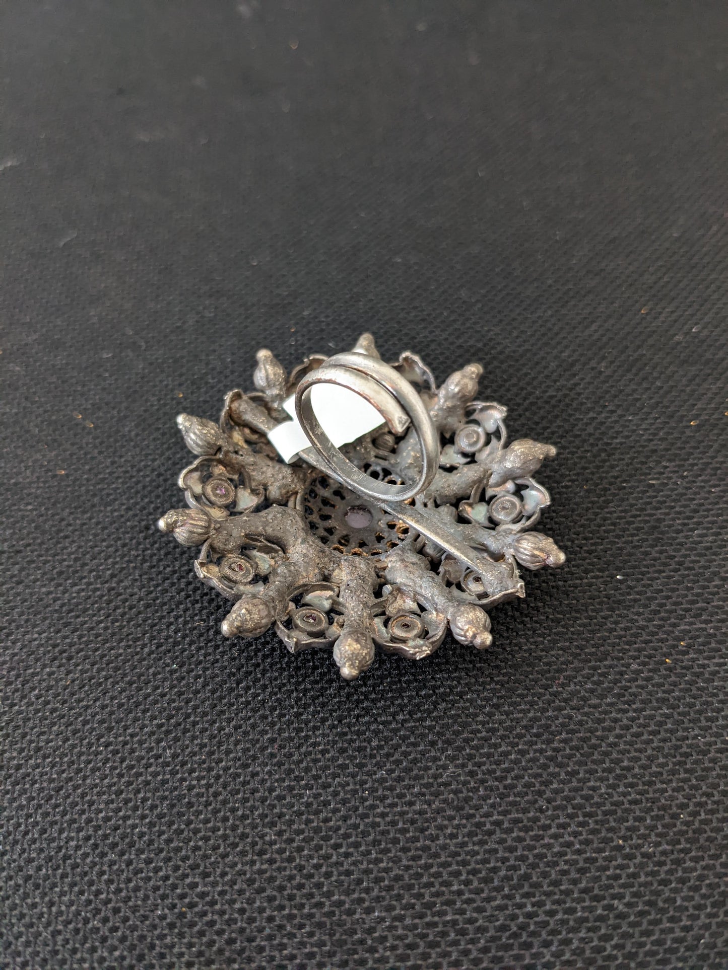 XL Size Dual tone Leaf Round Adjustable Finger ring - Simpliful