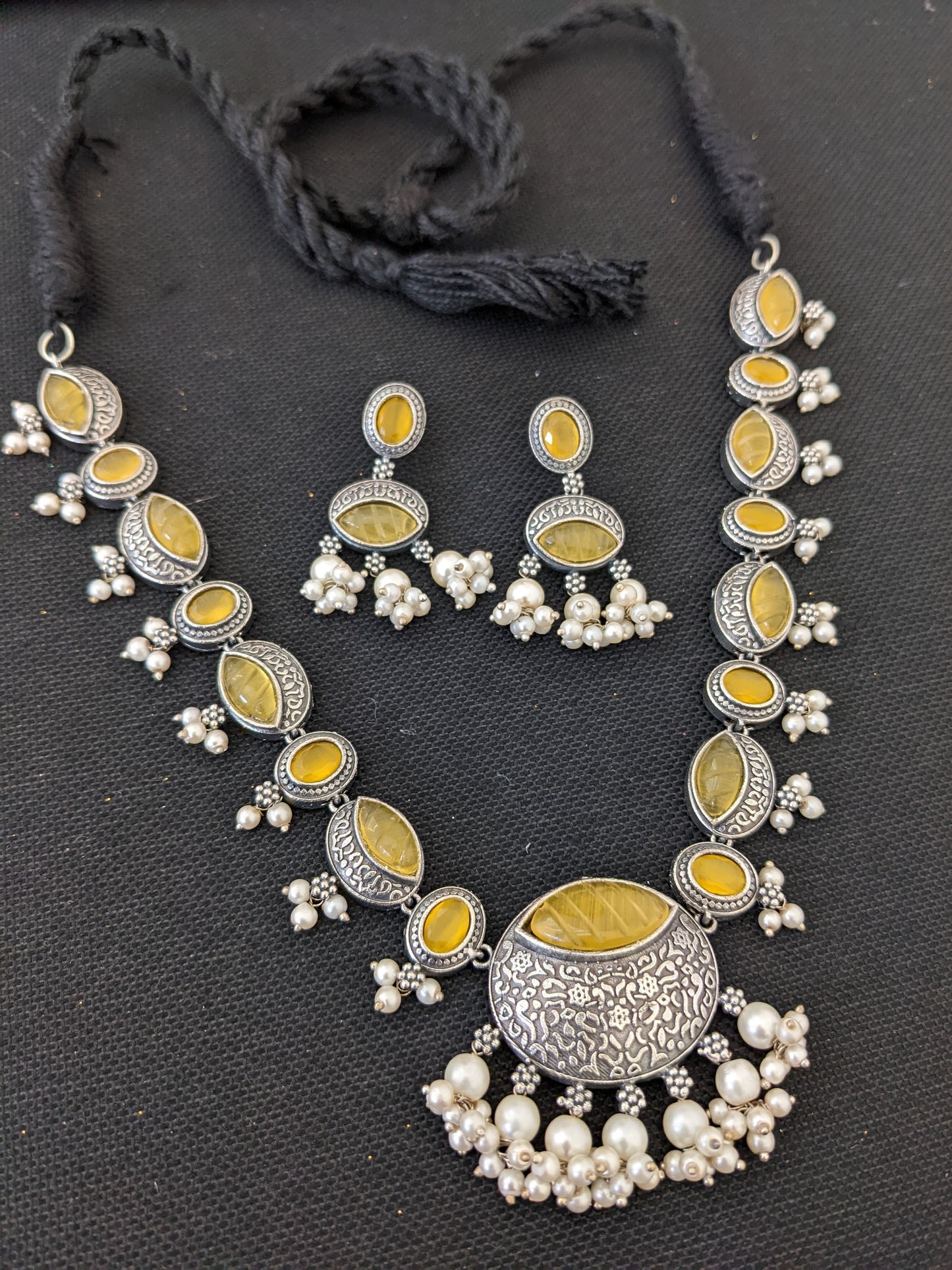 Oxidized Silver Adigai style Carved Resin stone Choker set