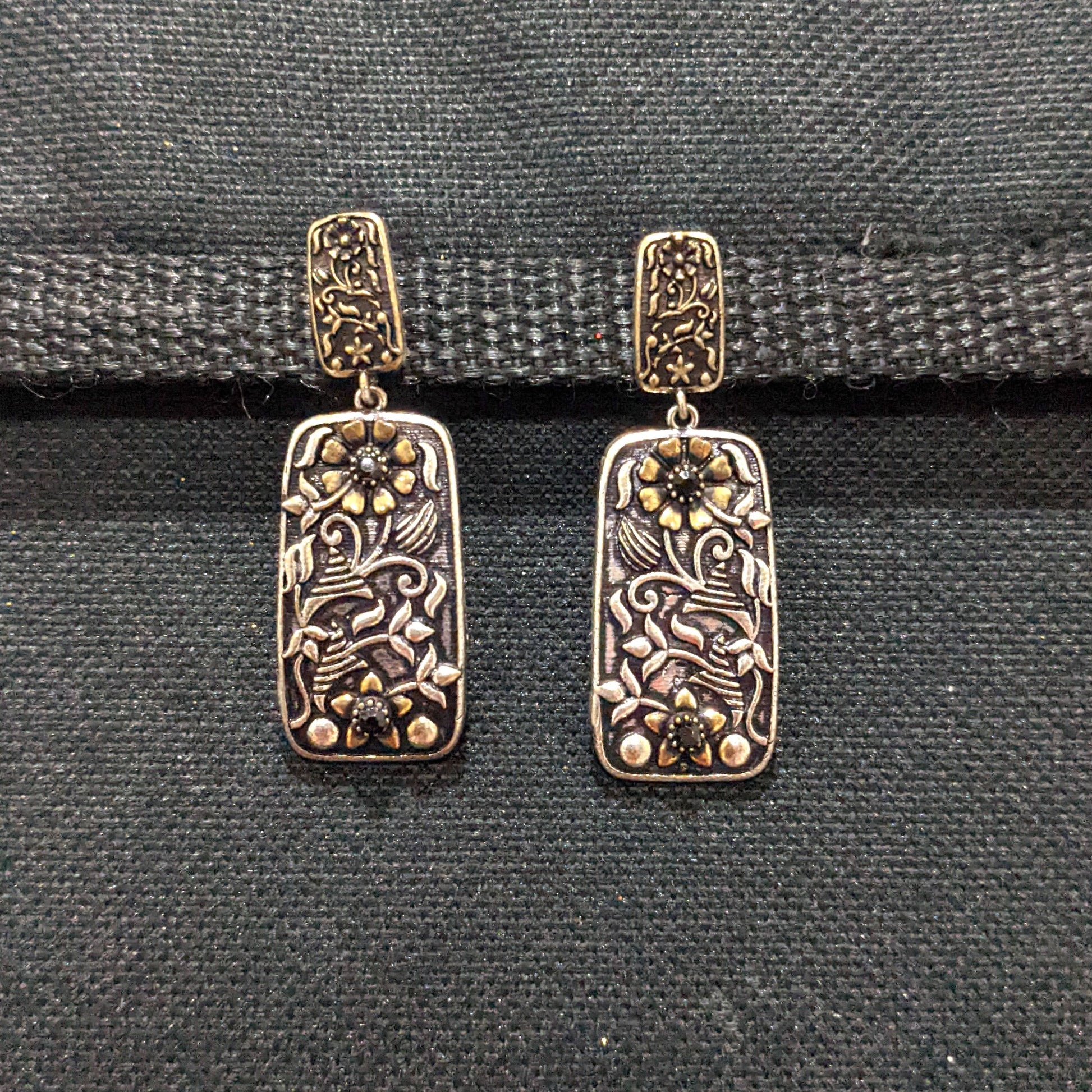 Oxidized Dual Tone Earring - Different designs available - Simpliful