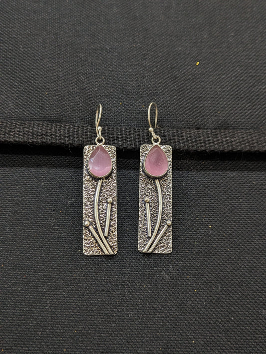 Oxidized silver rectangle Polki dangle earrings - Simpliful