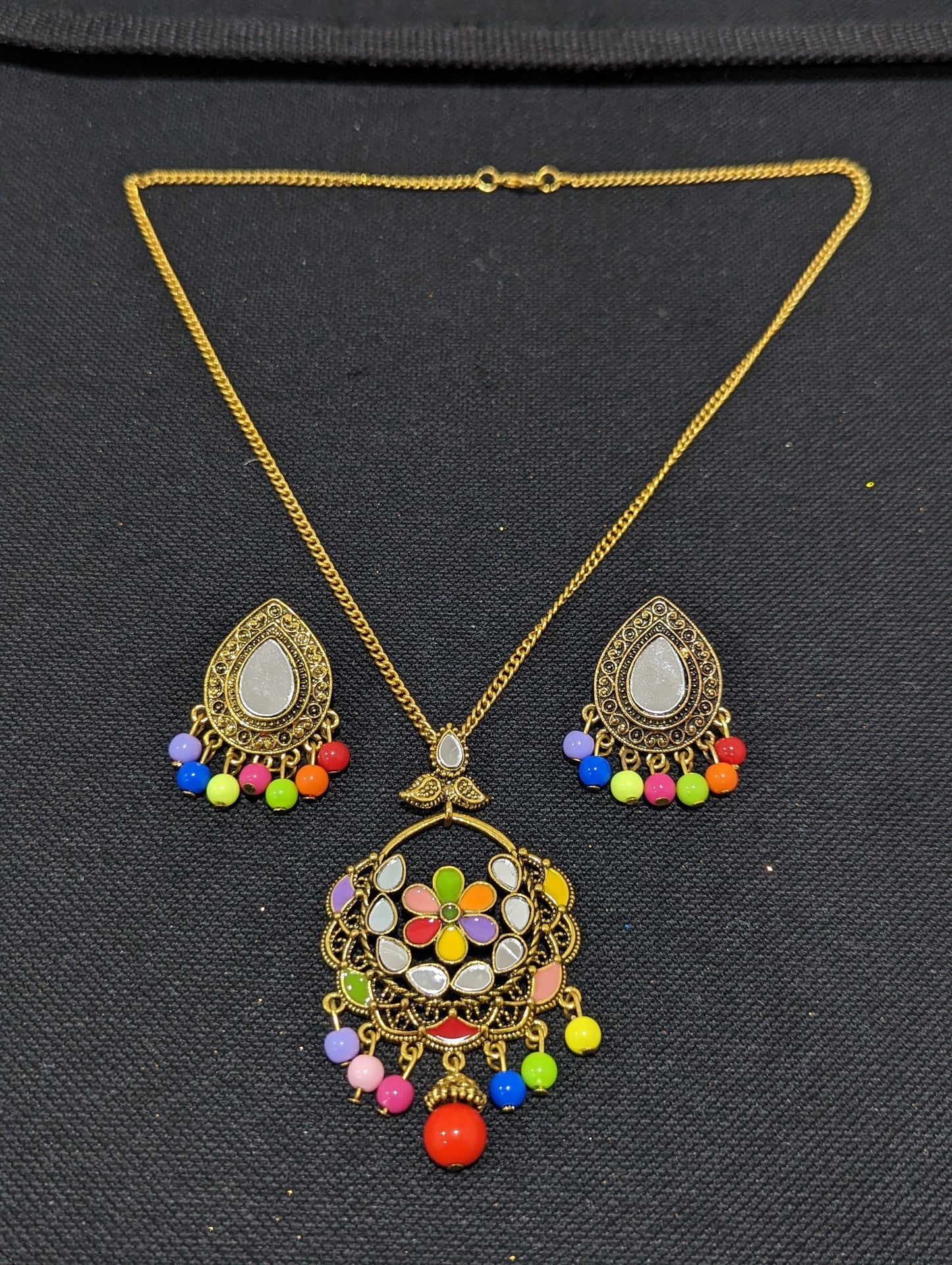 Antique gold mirror pendant chain necklace and earring set - Design 3
