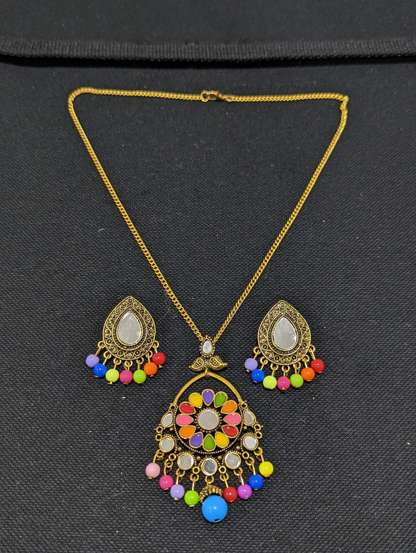 Antique gold mirror pendant chain necklace and earring set - Design 4