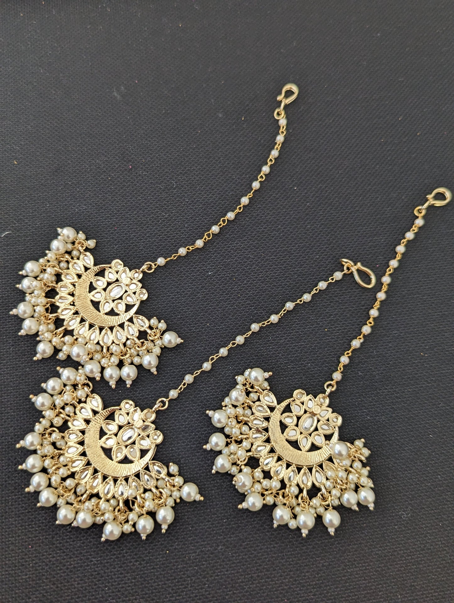 Glass Kundan Enamel Maang Tikka