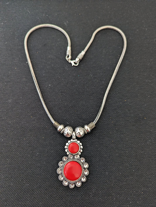 Double circle linked Oxidized silver Pendant Necklace - Simpliful