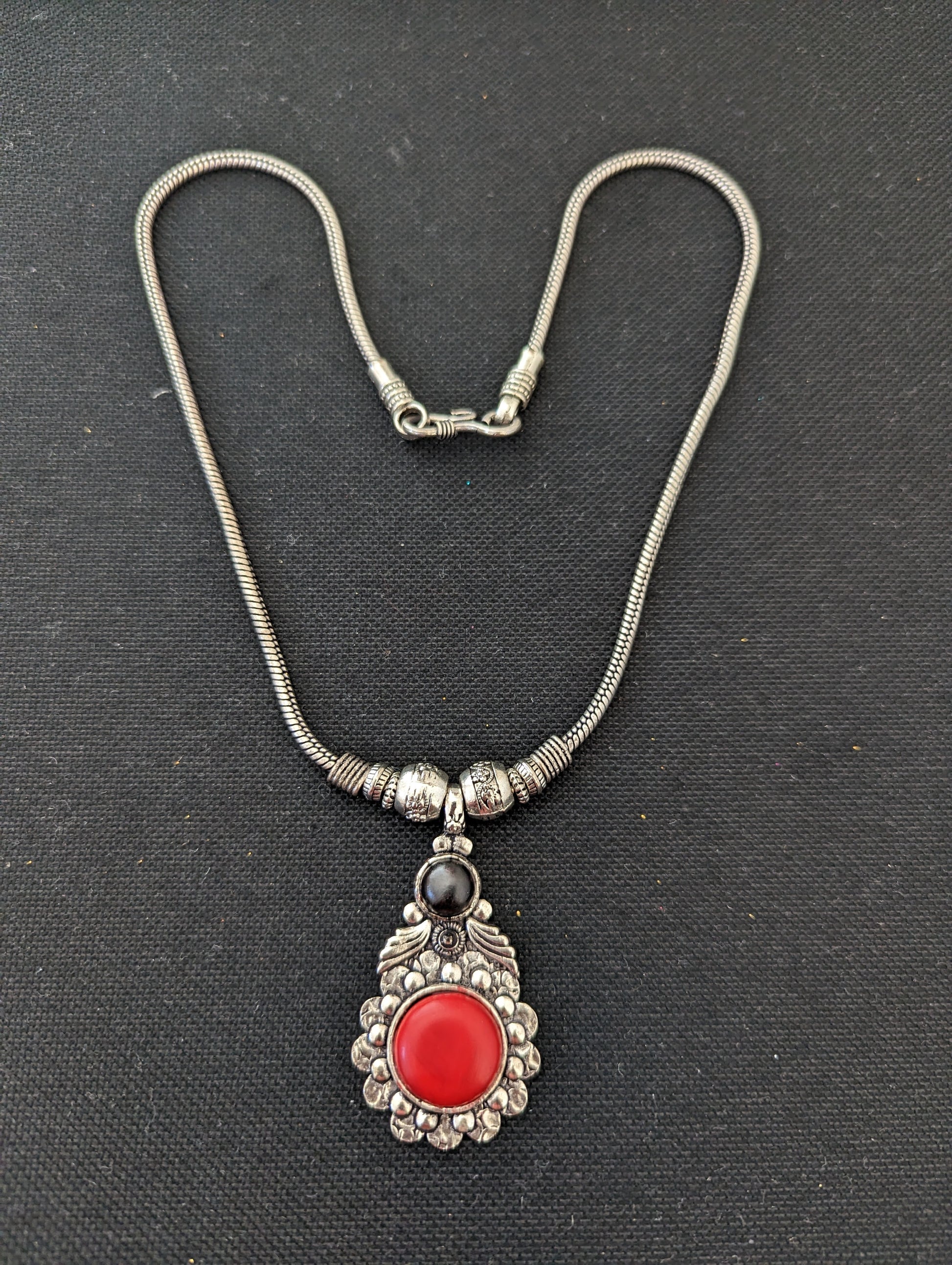 Double circle linked Oxidized silver Pendant Necklace - Simpliful