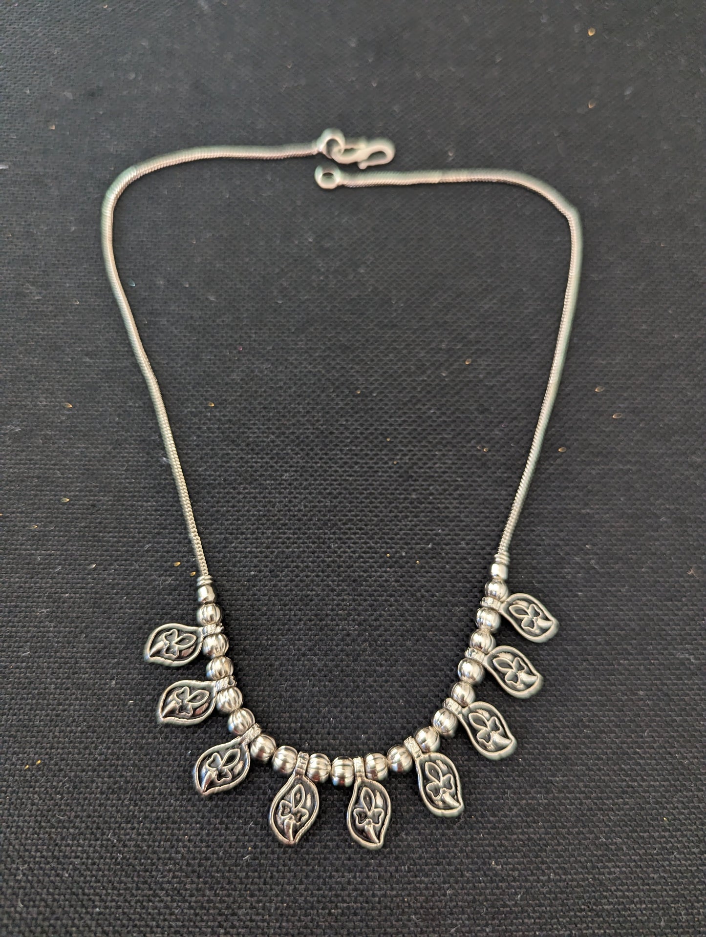 Oxidized silver Charm choker Necklace - Simpliful