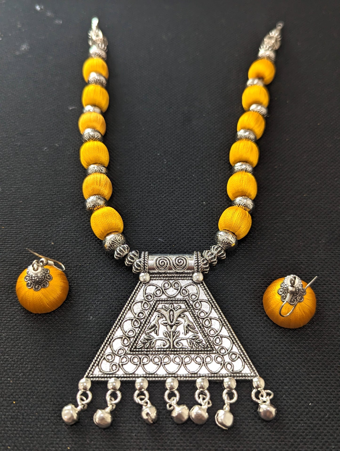 Silk Thread antique silver pendant chain Necklace and Earrings Set
