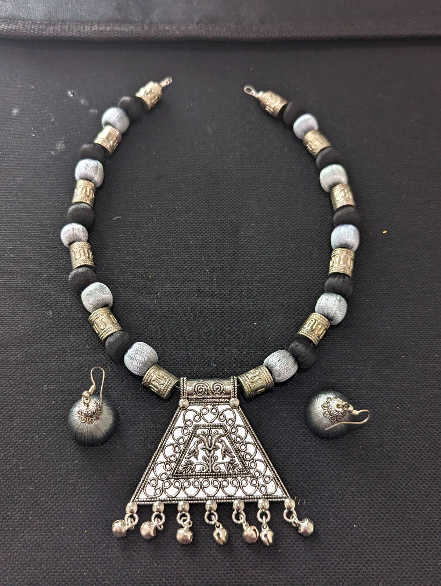 Silk Thread antique silver pendant chain Necklace and Earrings Set