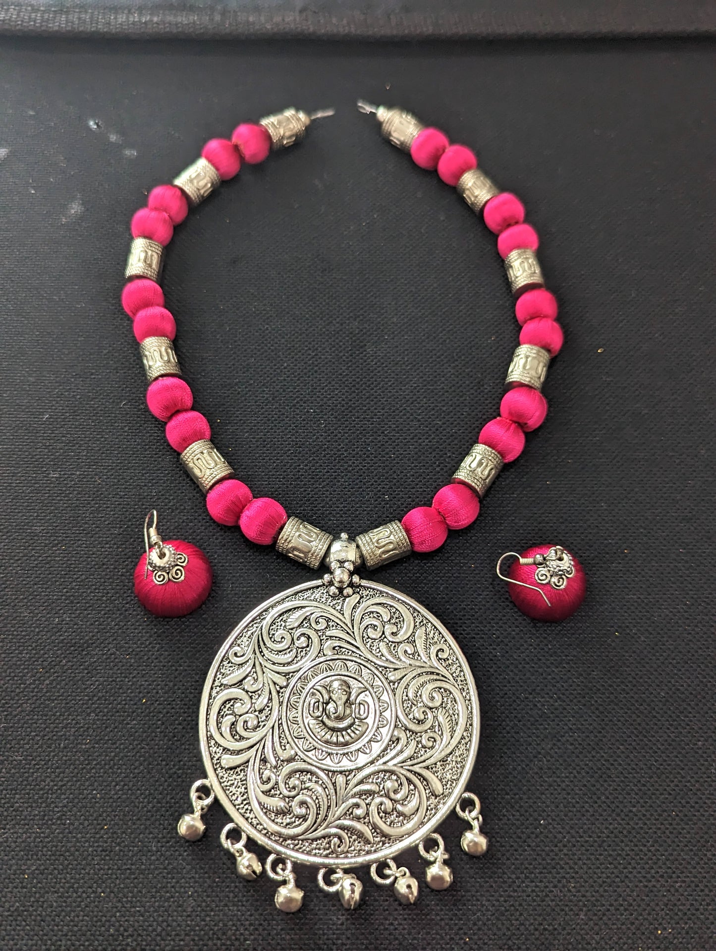 Silk Thread antique silver pendant chain Necklace and Earrings Set