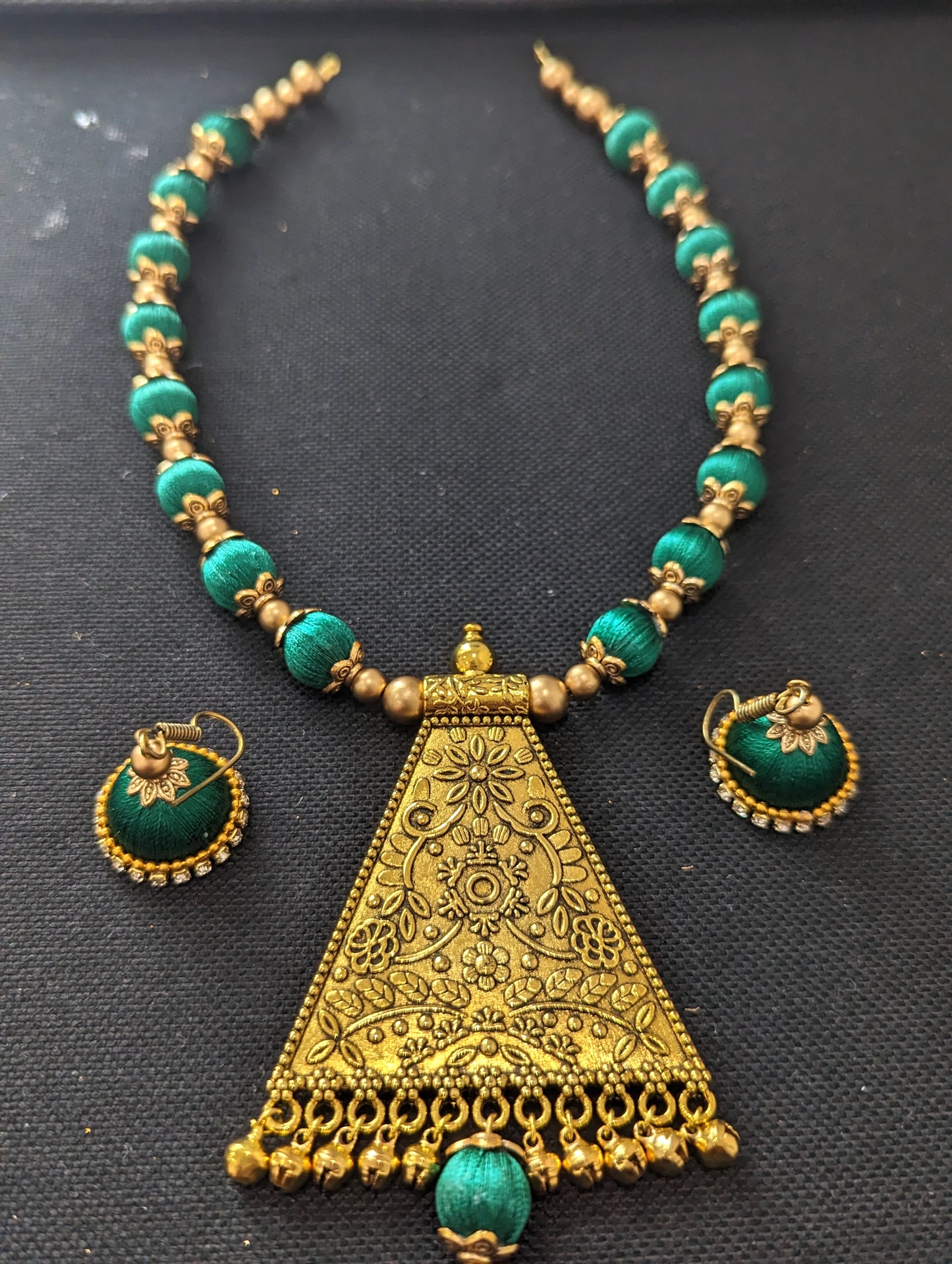 Silk Thread antique gold pendant chain Necklace and Earrings Set