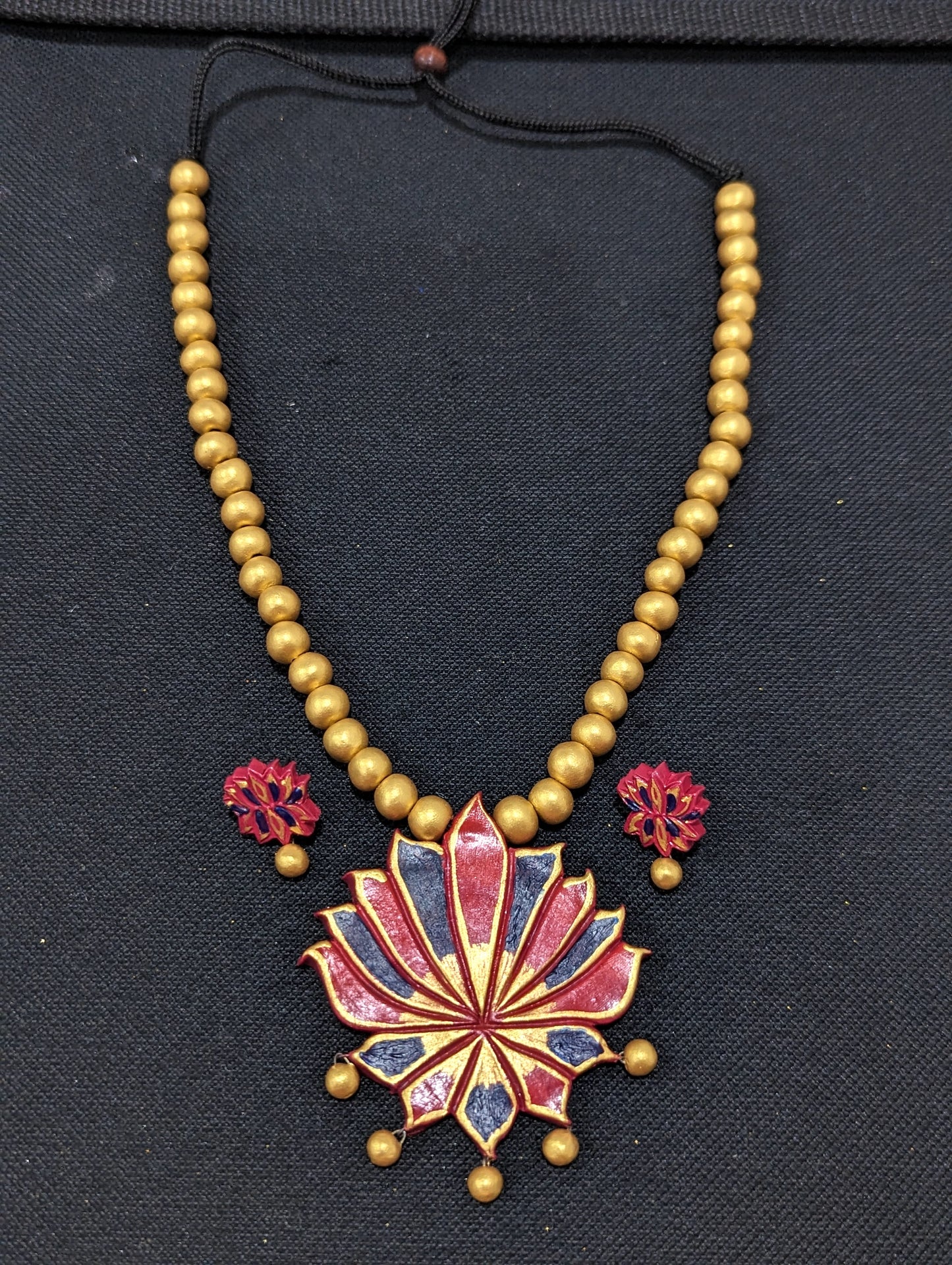 Terracotta Lotus design Necklace and Stud Set