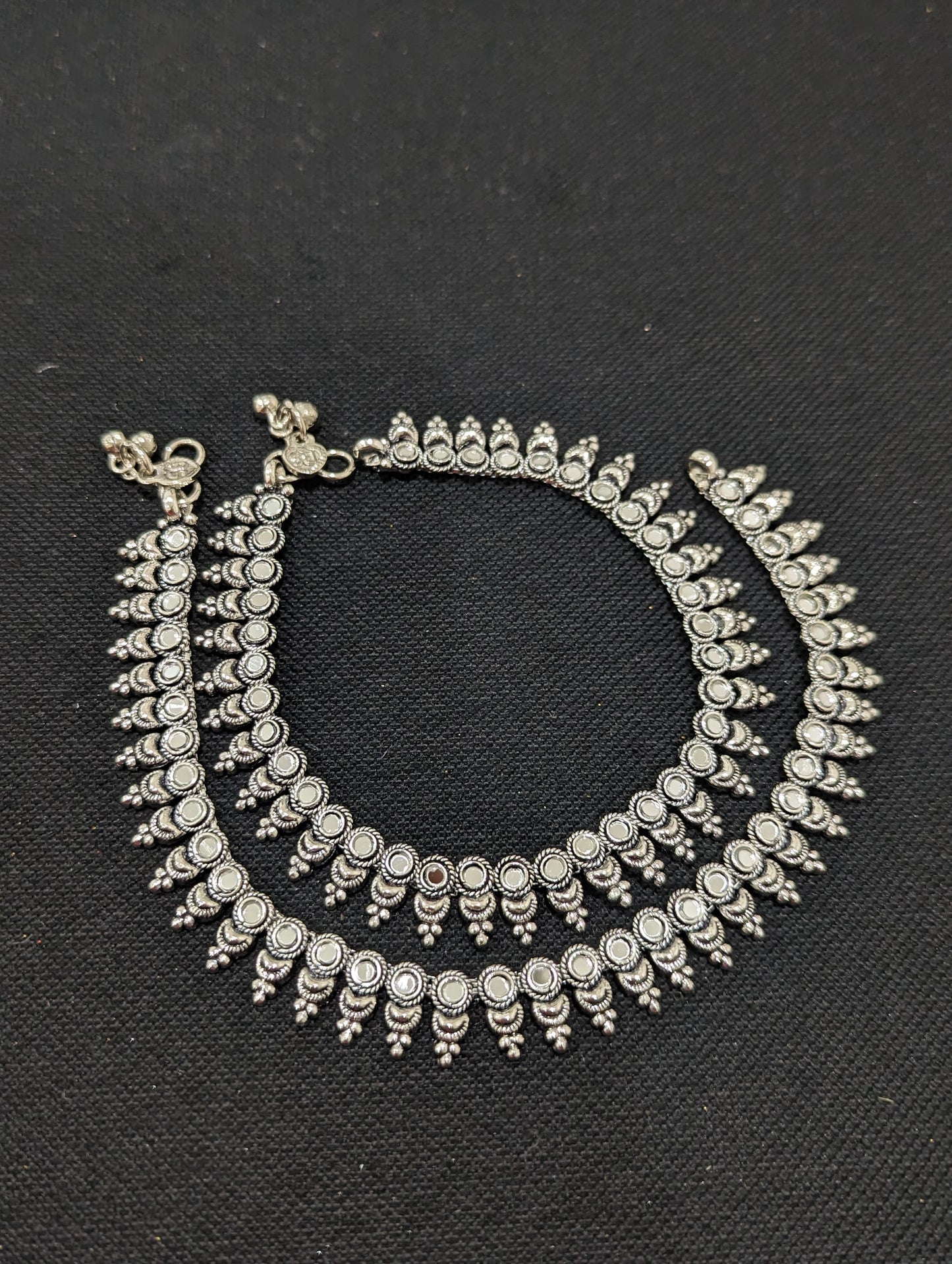 Oxidized Silver kemp stone Anklets