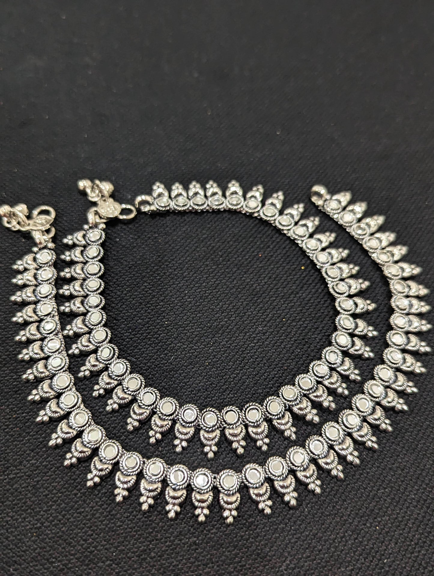 Oxidized Silver kemp stone Anklets