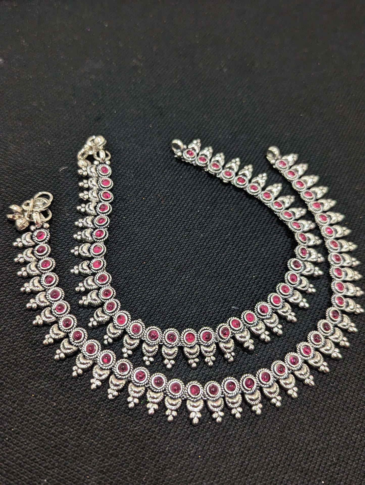 Oxidized Silver kemp stone Anklets