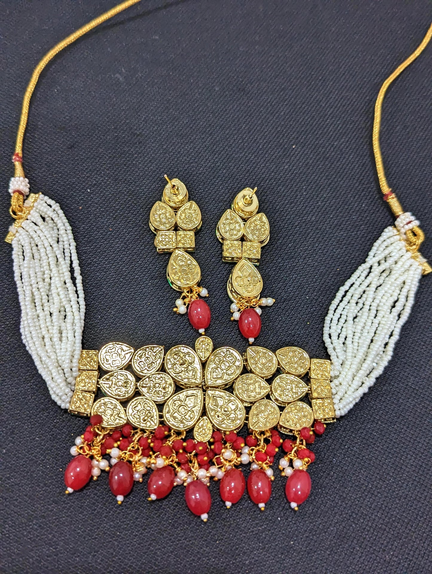 White seed bead Kundan Choker Set