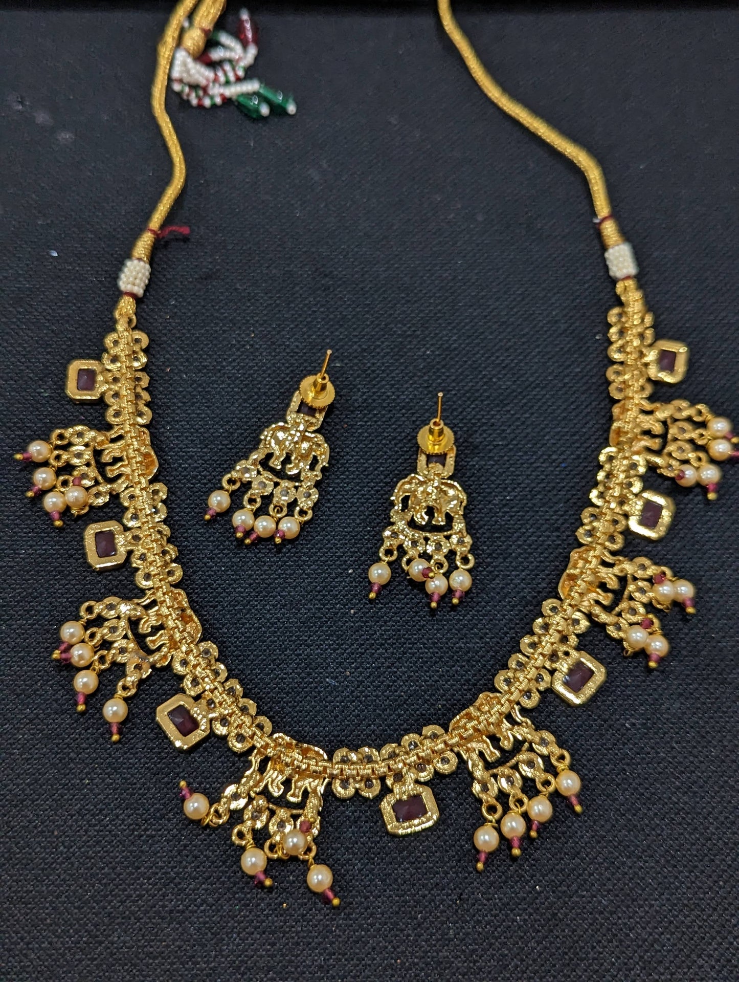 Elephant design Choker Necklace and Earrings set