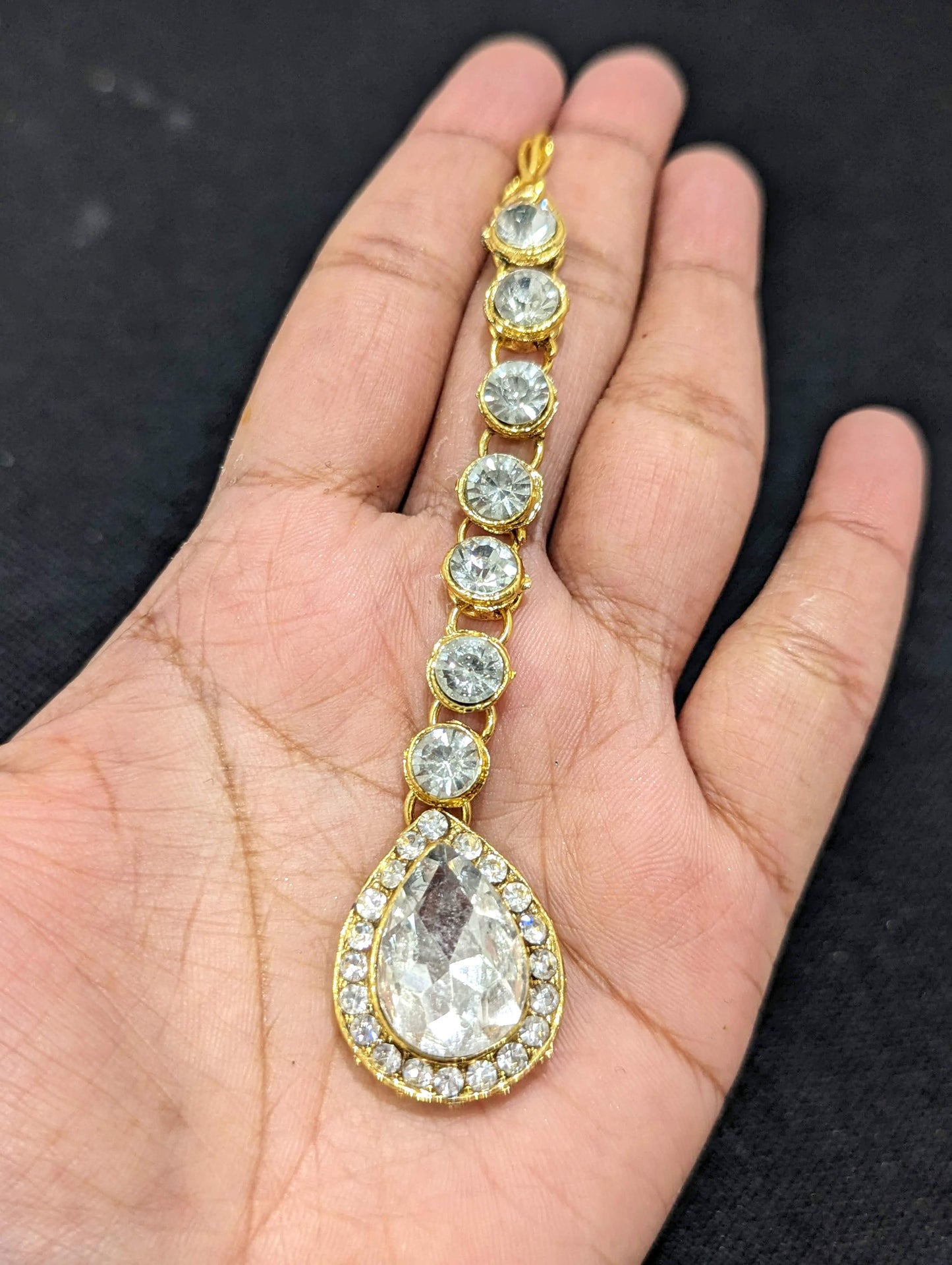 White rhinestone Teardrop Maang Tikka