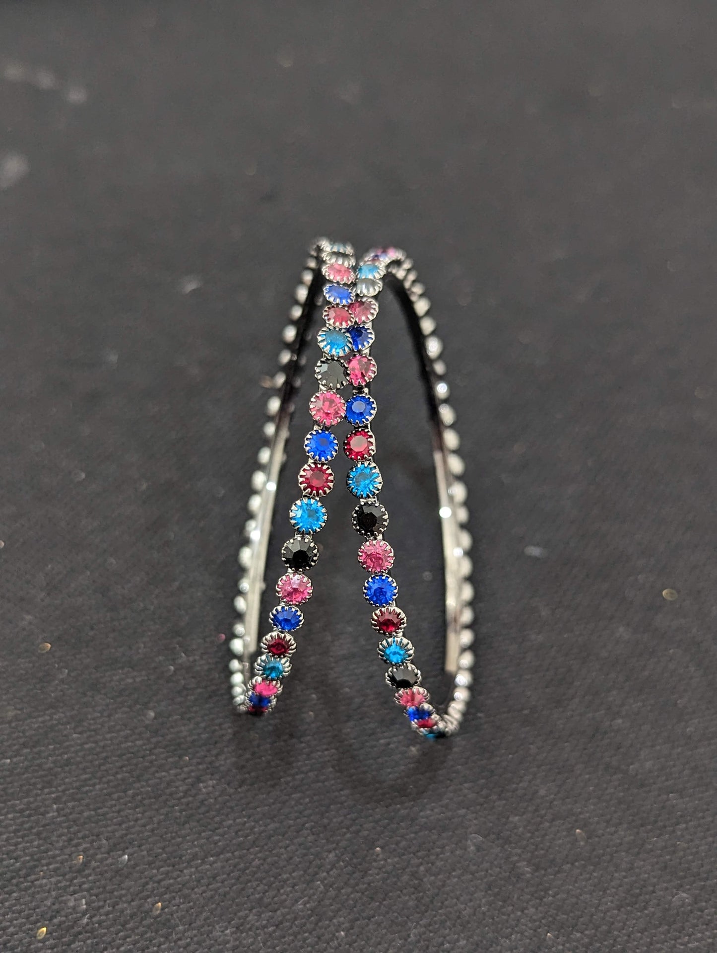 Multi color austrian crystal black plating thin bangles