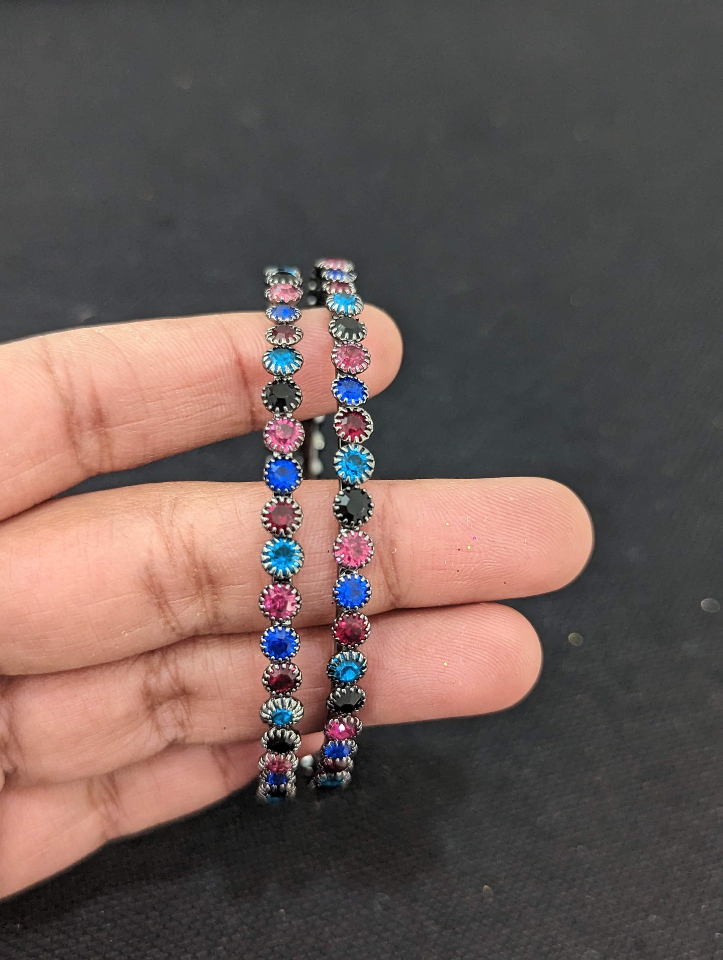 Multi color austrian crystal black plating thin bangles