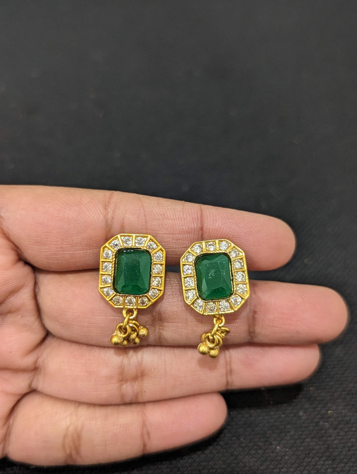 Triple line Kemp Choker Necklace and Stud Earrings set