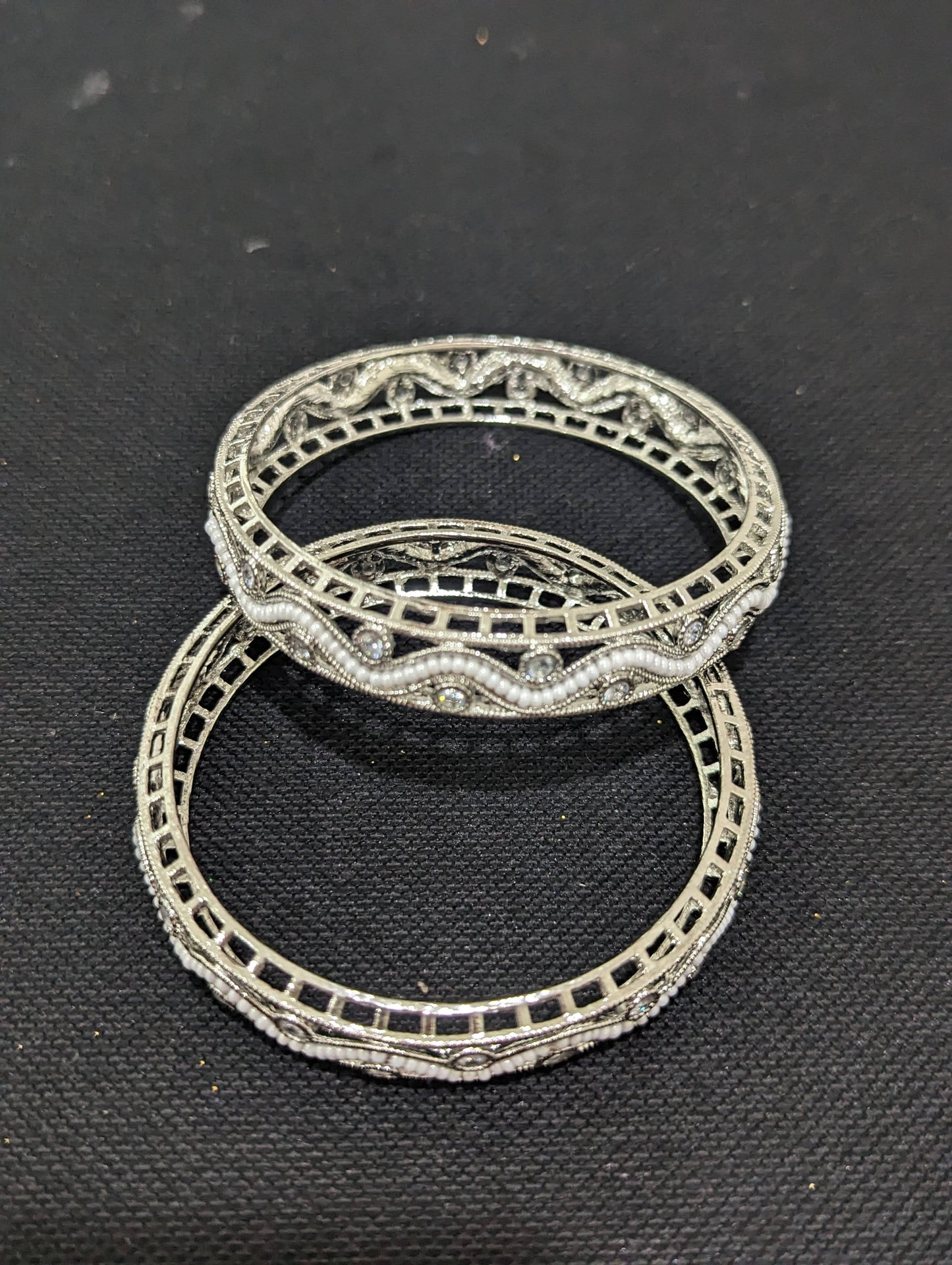 Silver rhodium finish Wave design Polki stone Designer Bangles