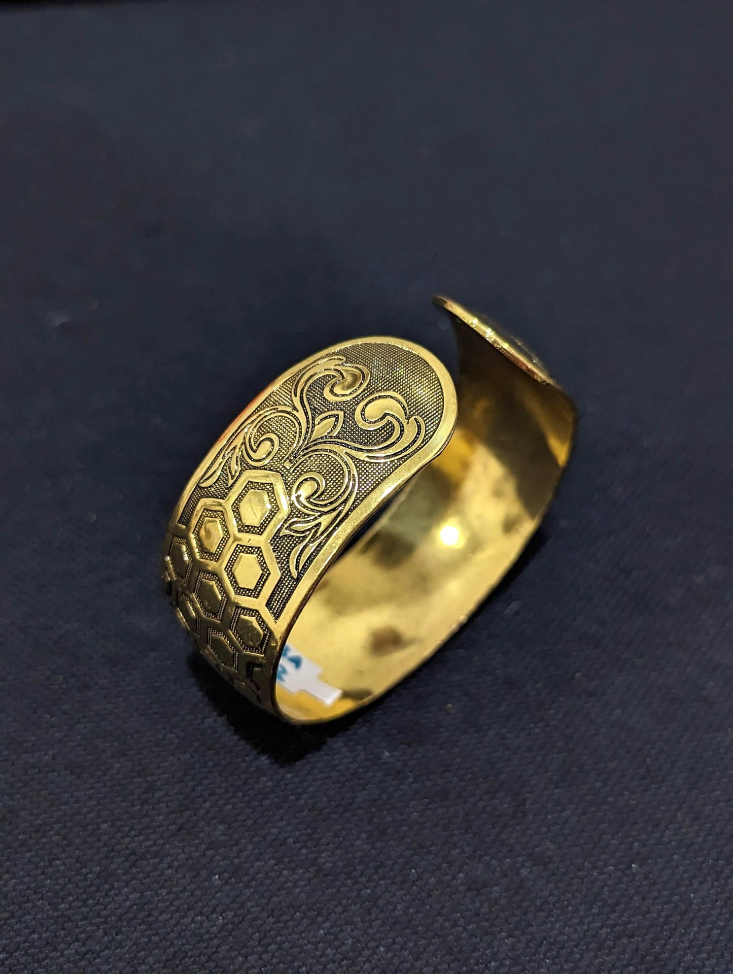 Antique gold oxidized broad kada - Design 1 - Simpliful