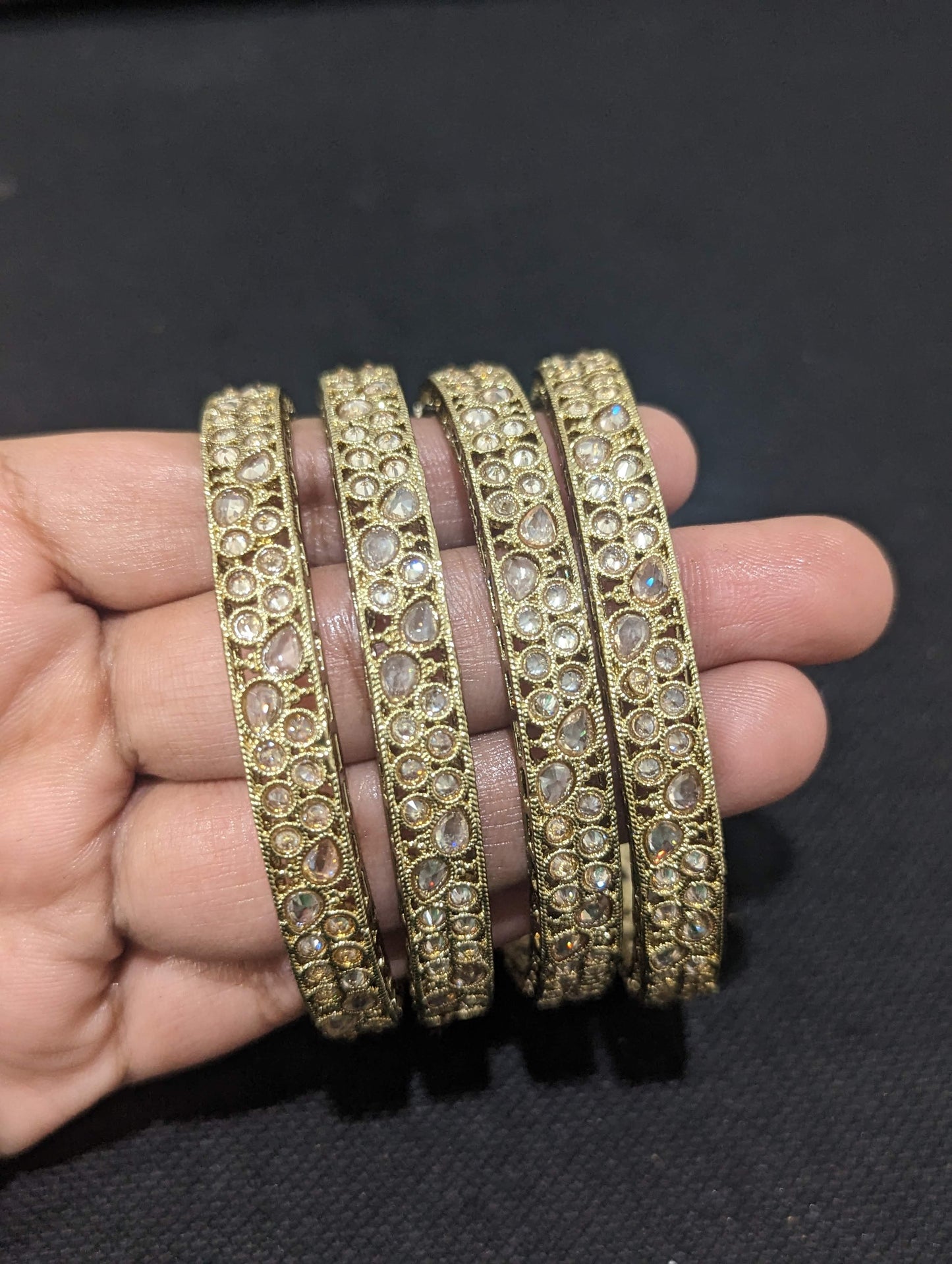 Mehandi polish Polki stone Bangles - Set of 4
